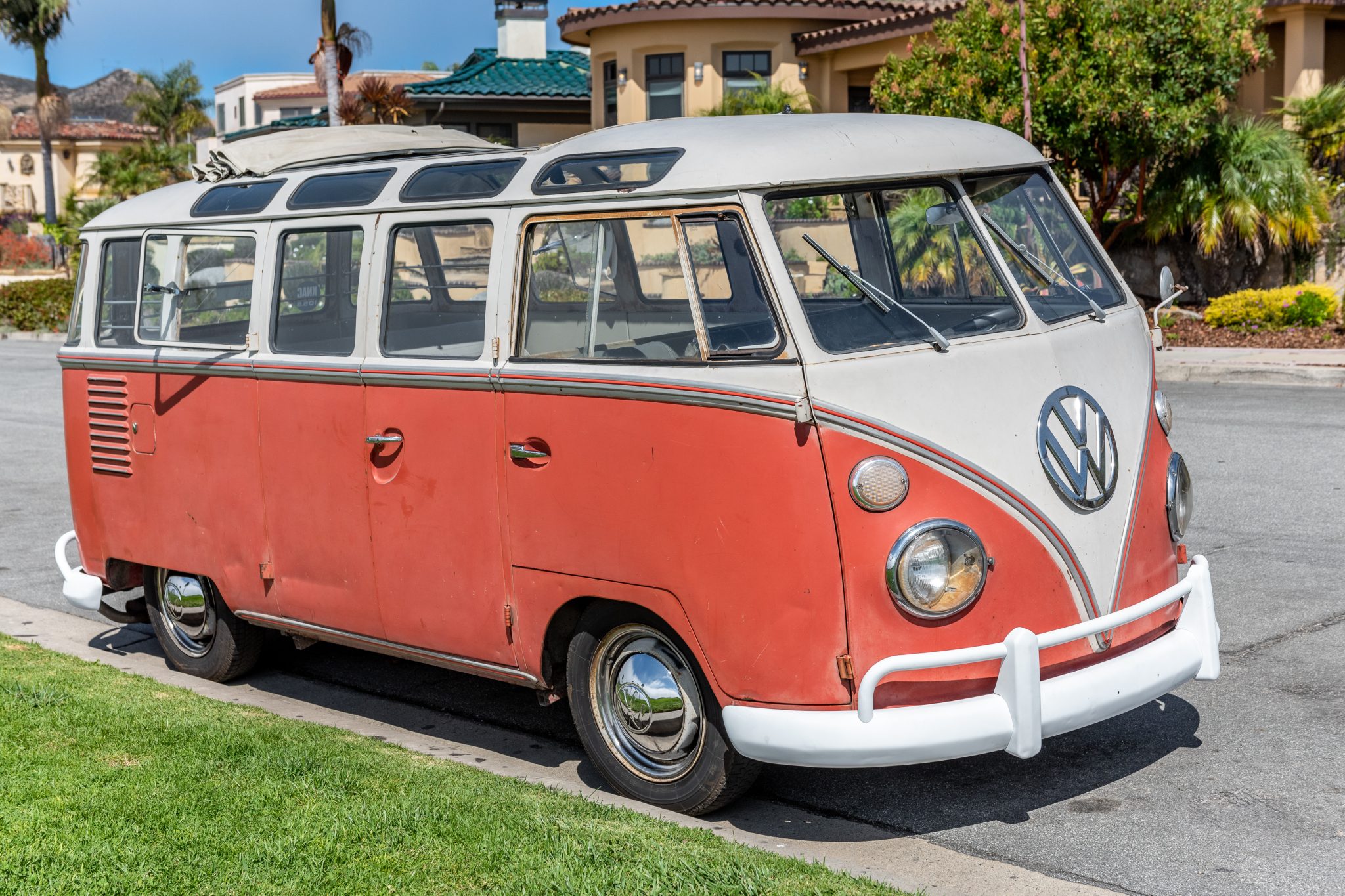 Volkswagen Split-Window Bus 