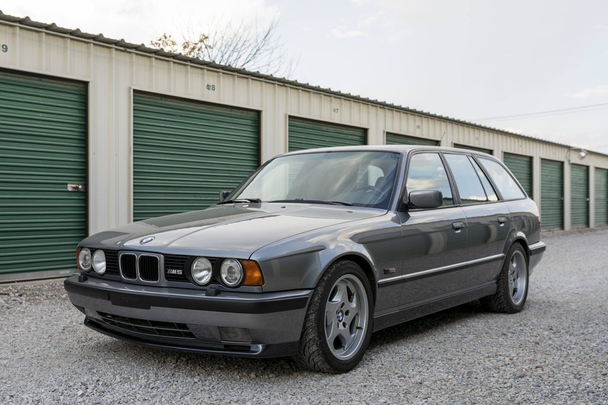 BMW E34 M5 