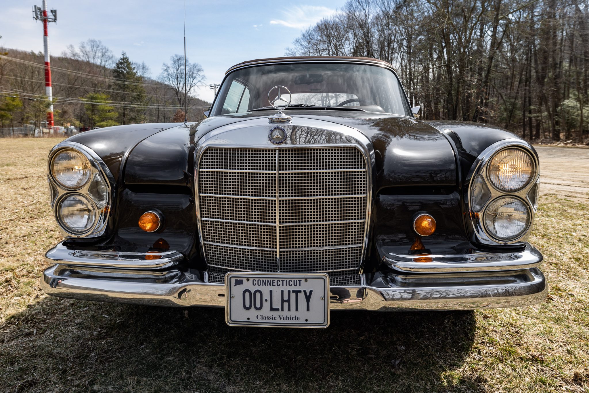 Mercedes-Benz W111 Coupe & Cabriolet 