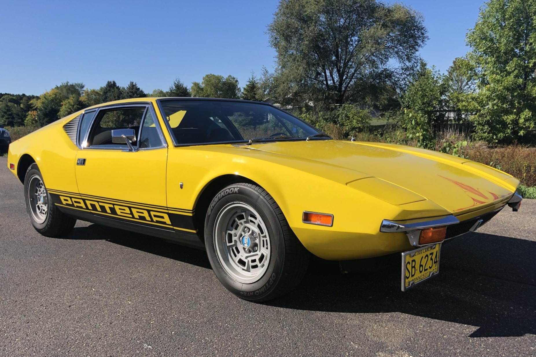DeTomaso Pantera 
