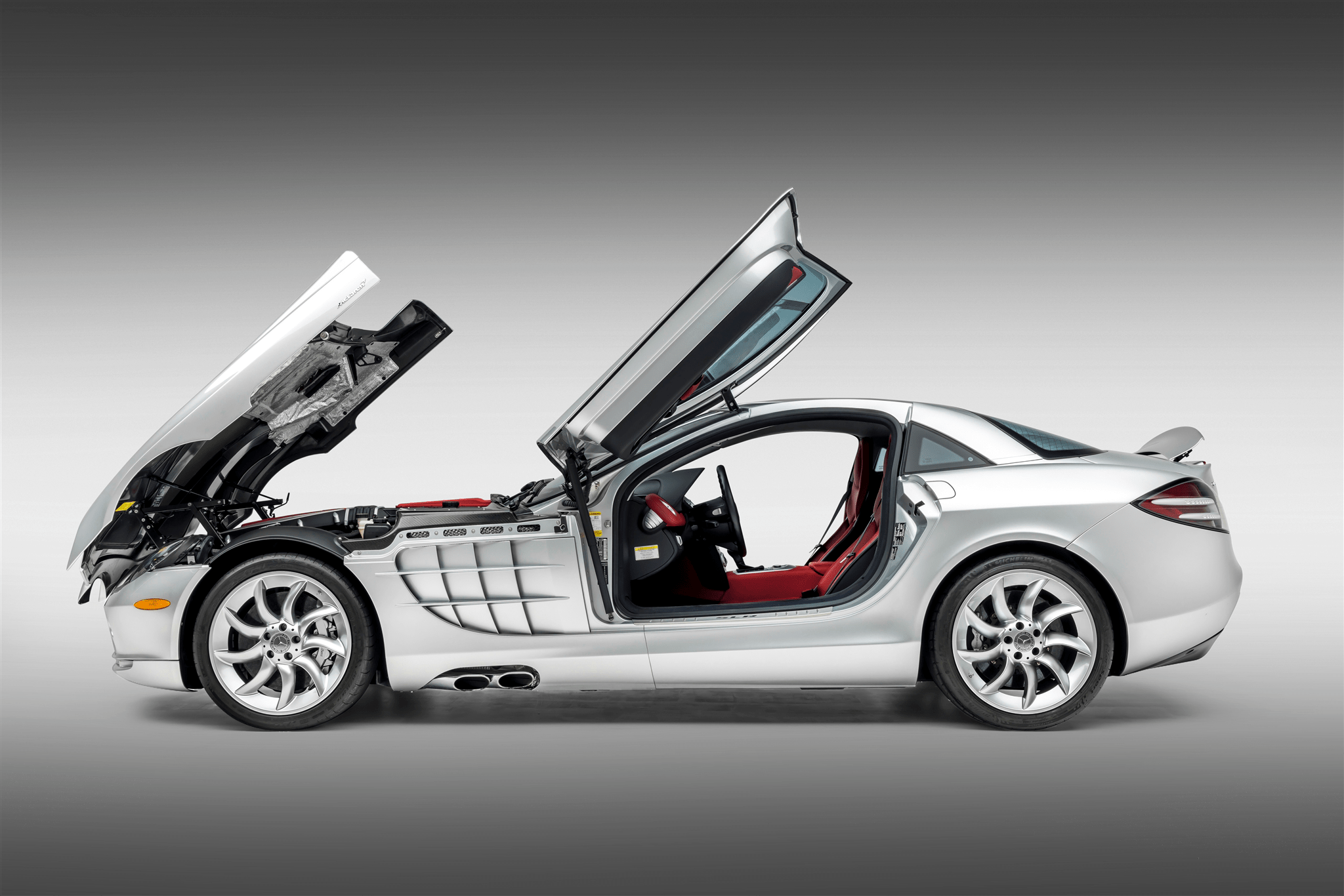 Mercedes-Benz SLR McLaren 
