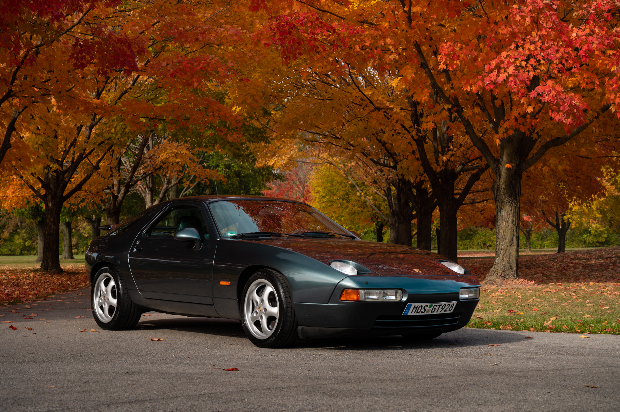 Porsche 928 
