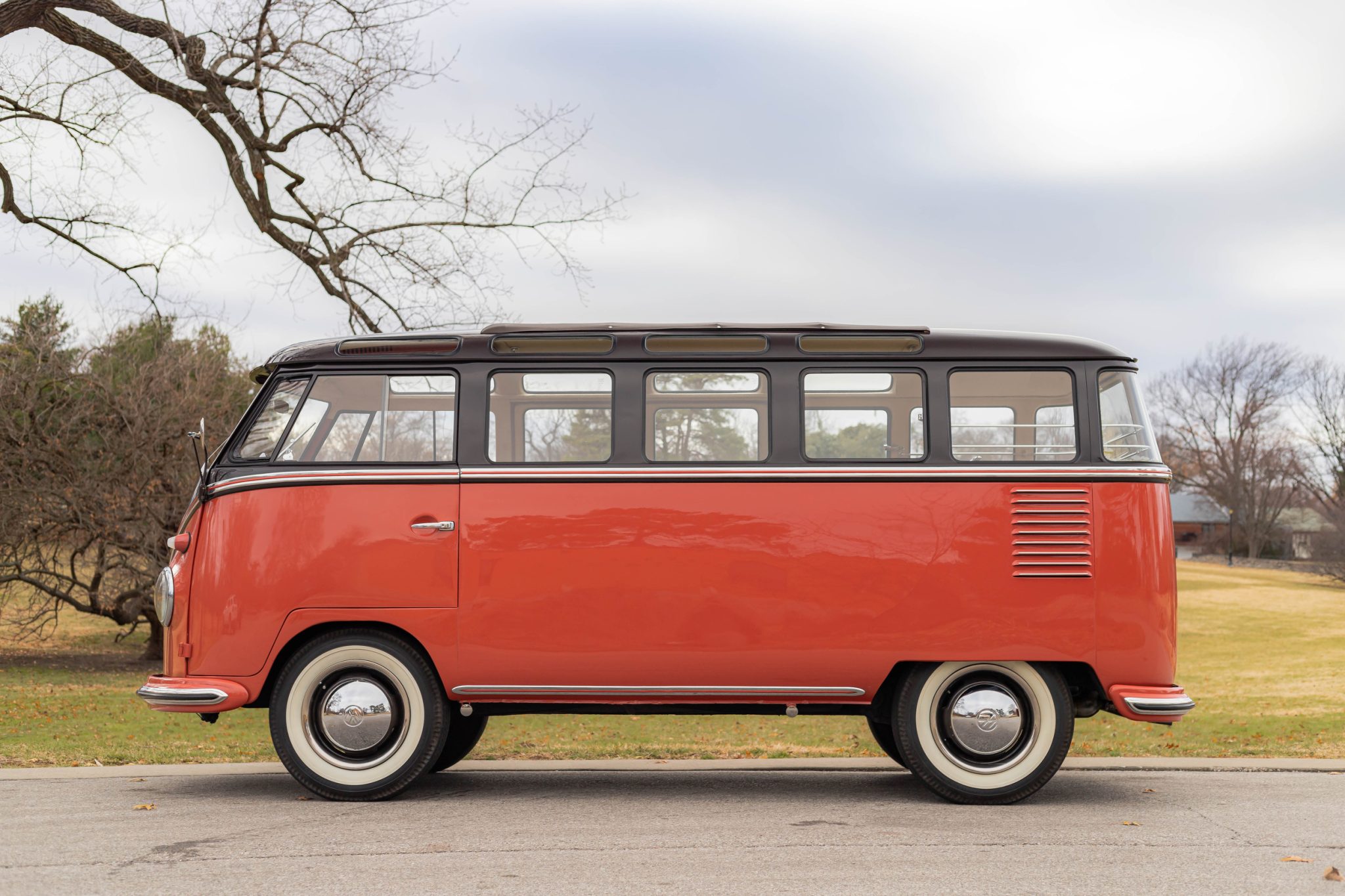 Volkswagen Split-Window Bus 