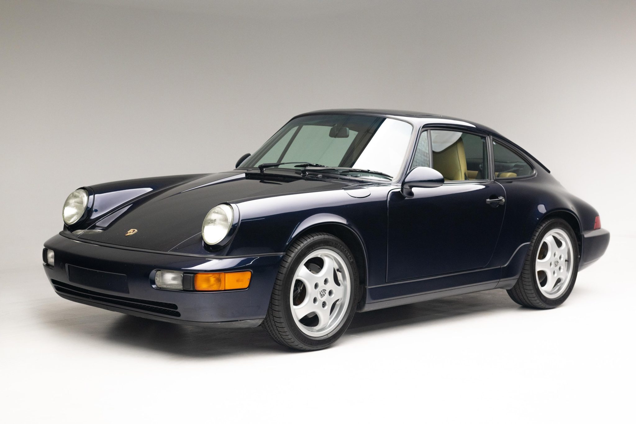 Porsche 964 911 (Non-Turbo) 