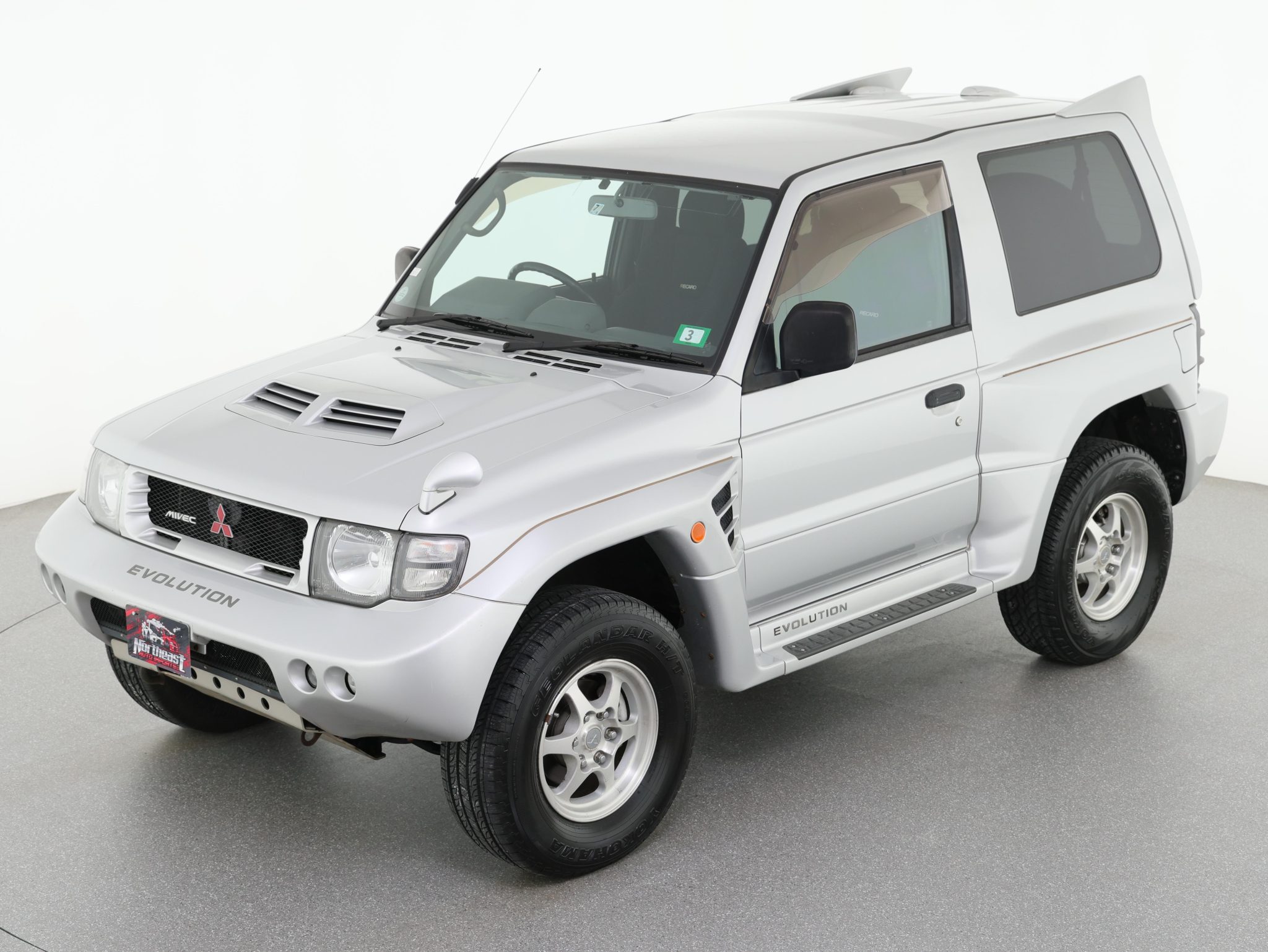 Mitsubishi Pajero & Montero 