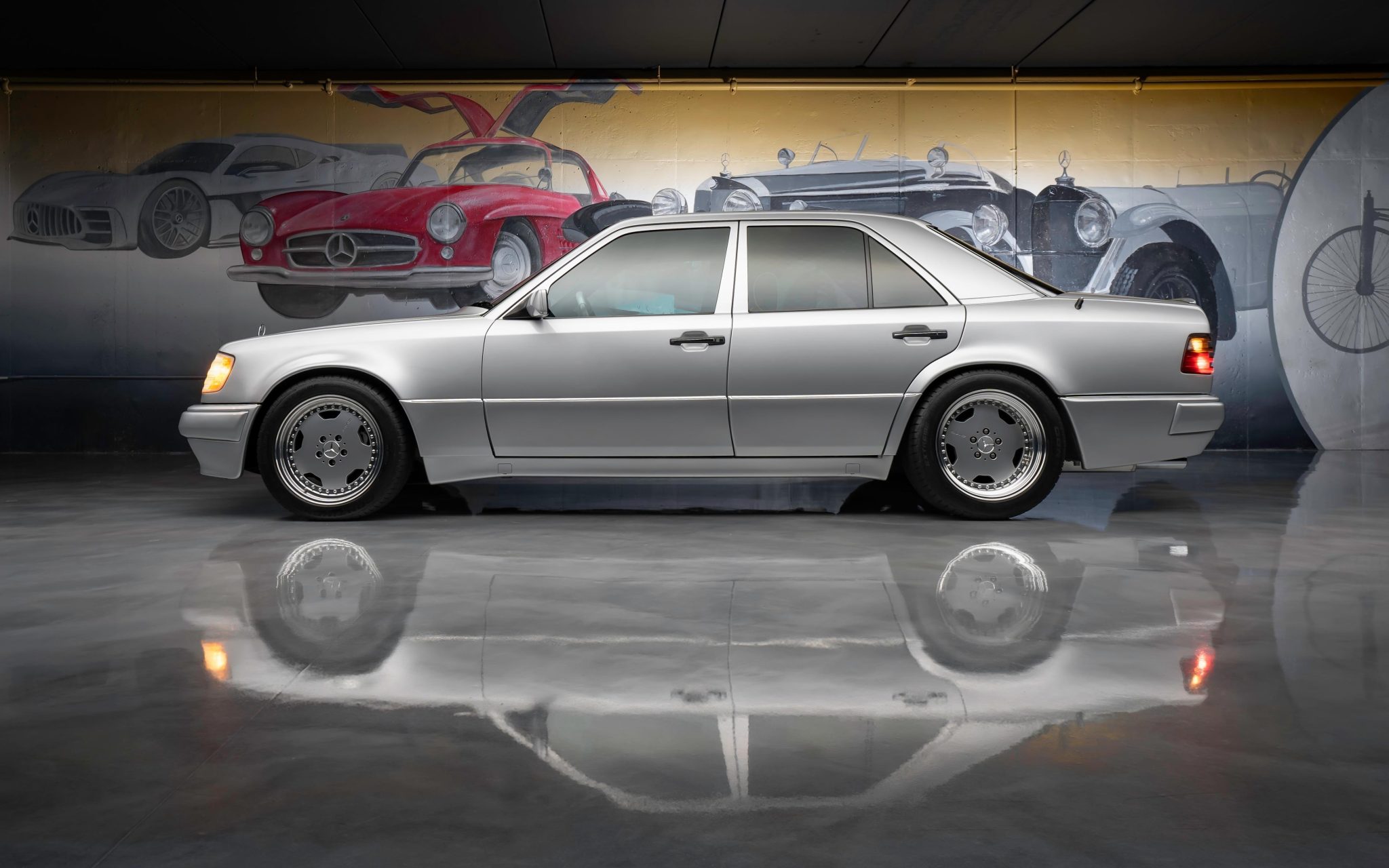 Mercedes-Benz 500E & E500 