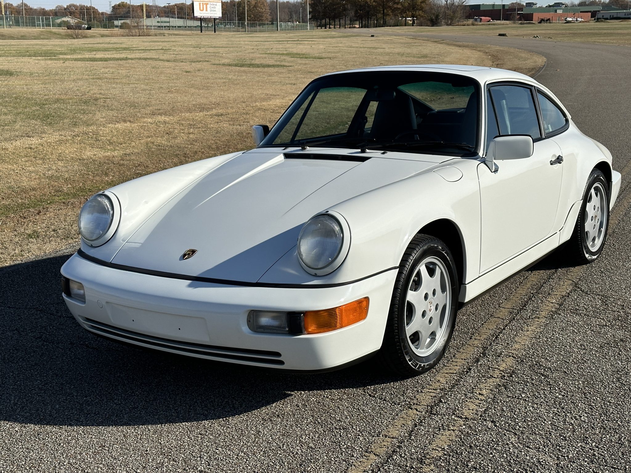 Porsche 964 911 (Non-Turbo) 