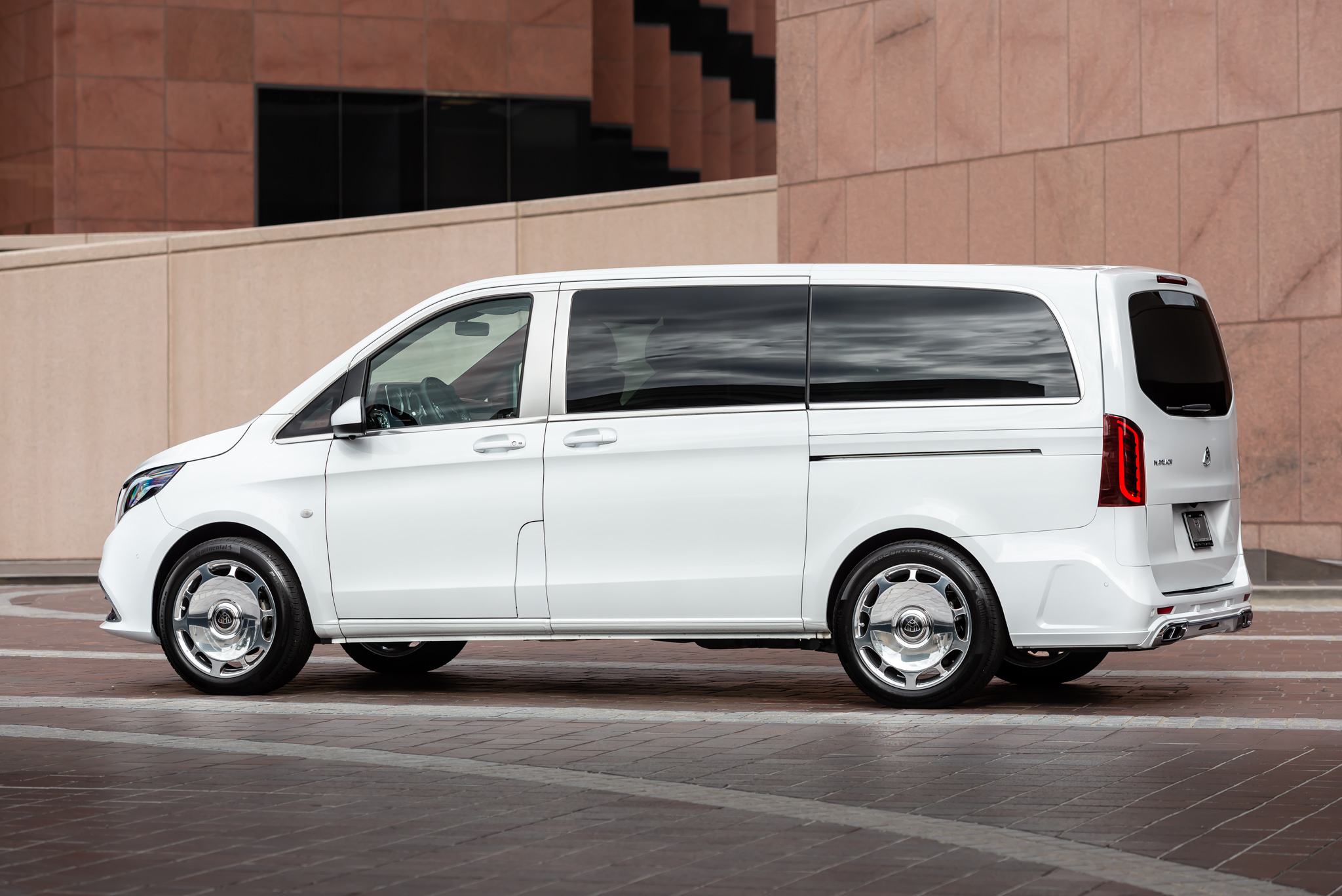 Mercedes-Benz Metris Maybach-Style Conversion 