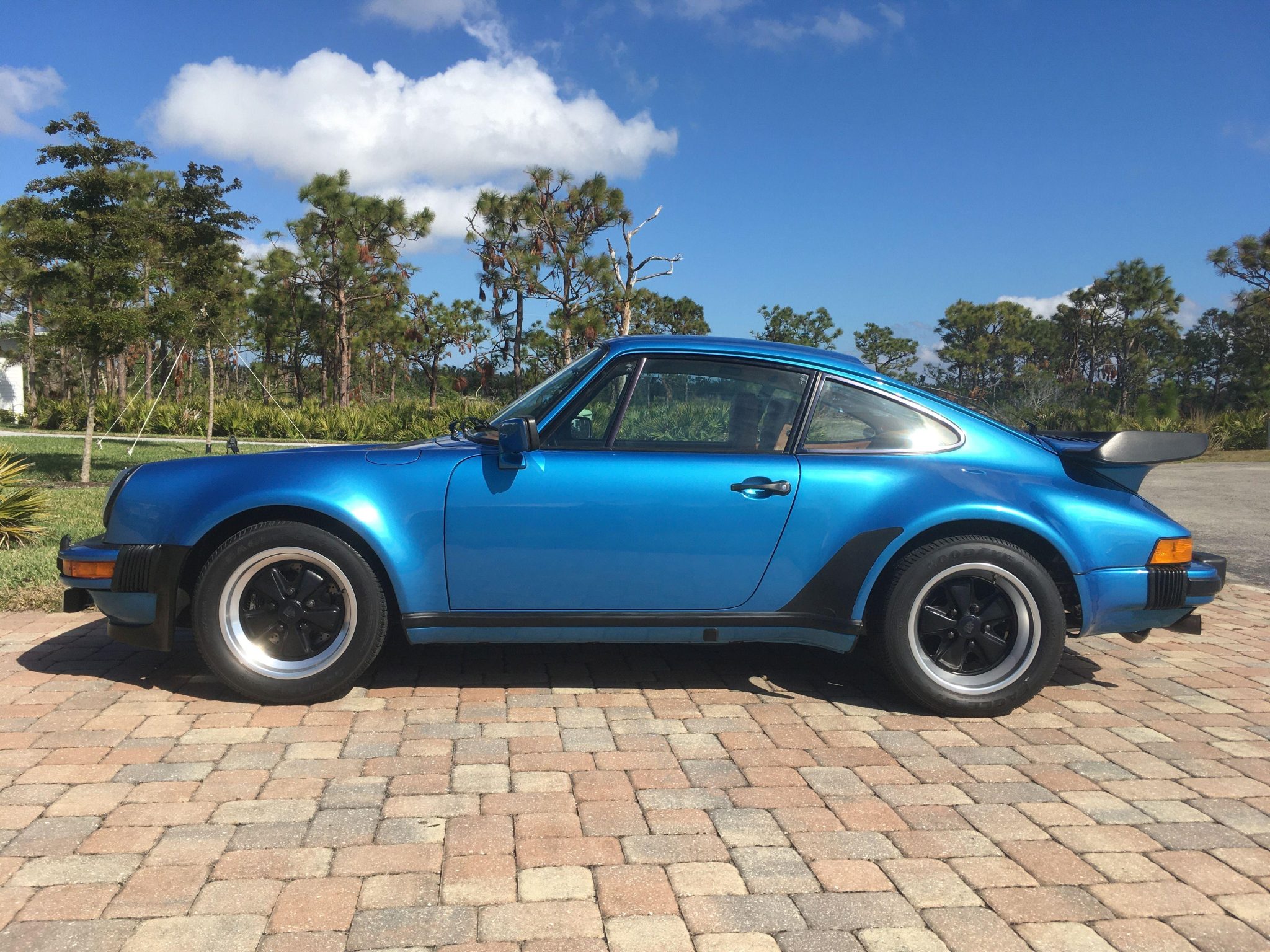 Porsche 930 Turbo 