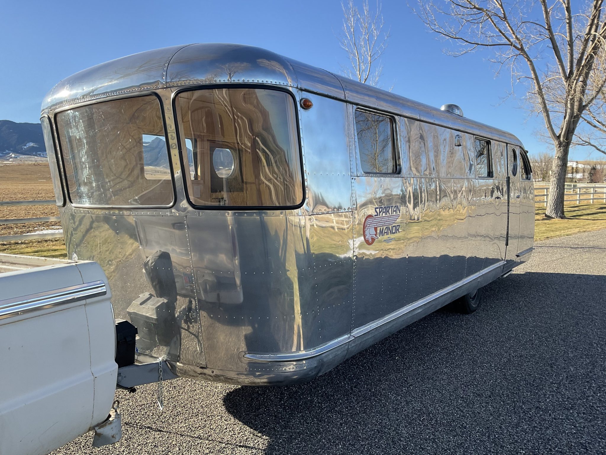 Parts and Automobilia – Trailers 