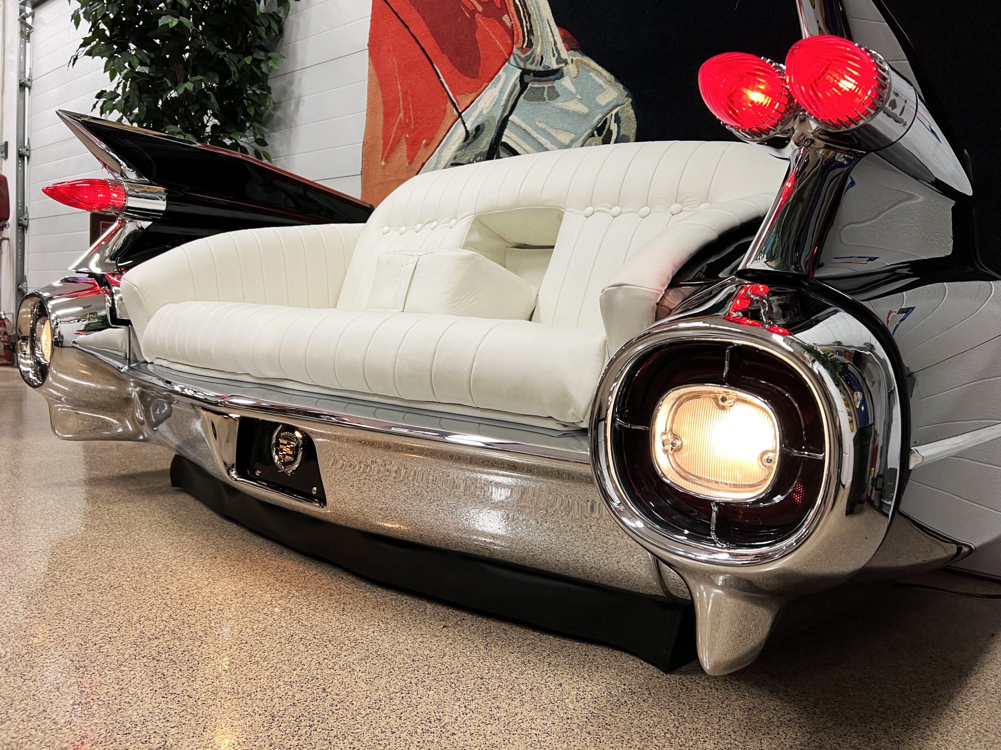 Parts and Automobilia – Furniture 