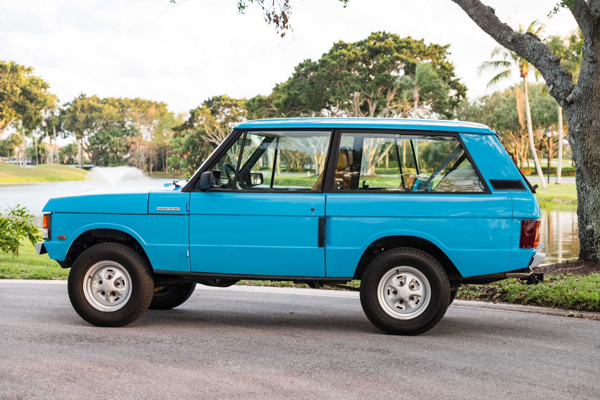 Land Rover Range Rover Classic 