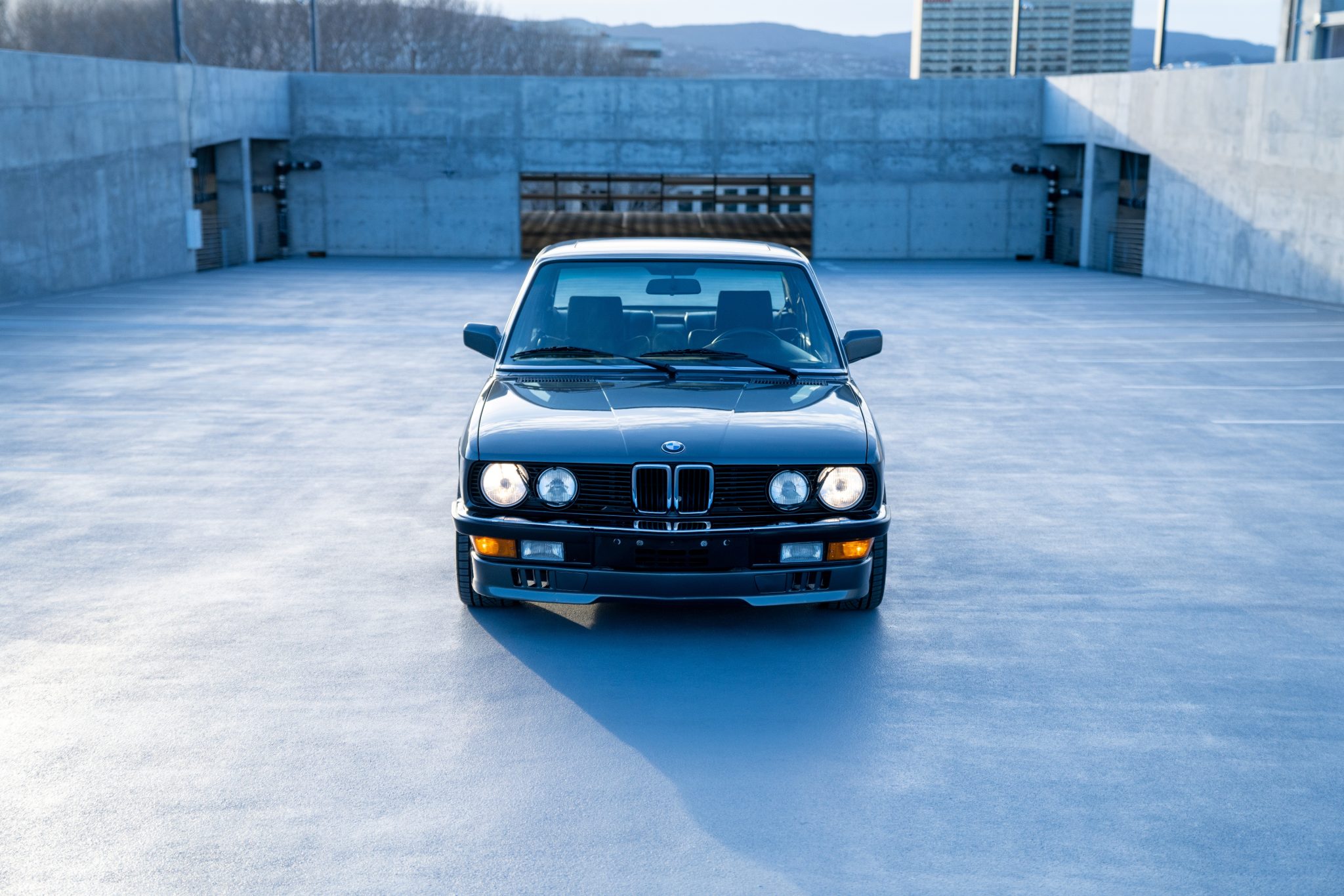 BMW E28 5-Series 