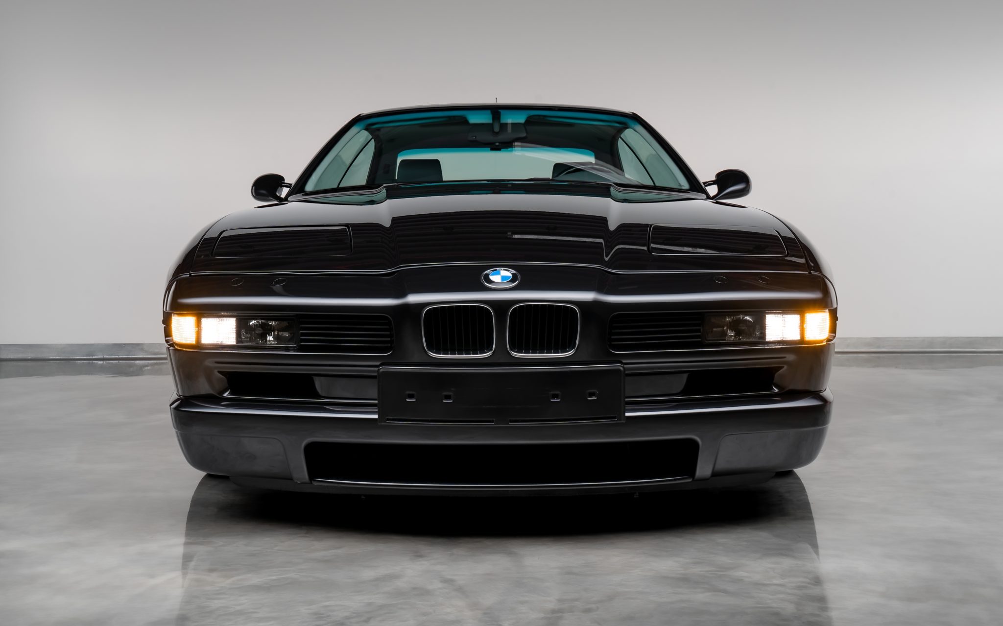 BMW E31 8-Series 