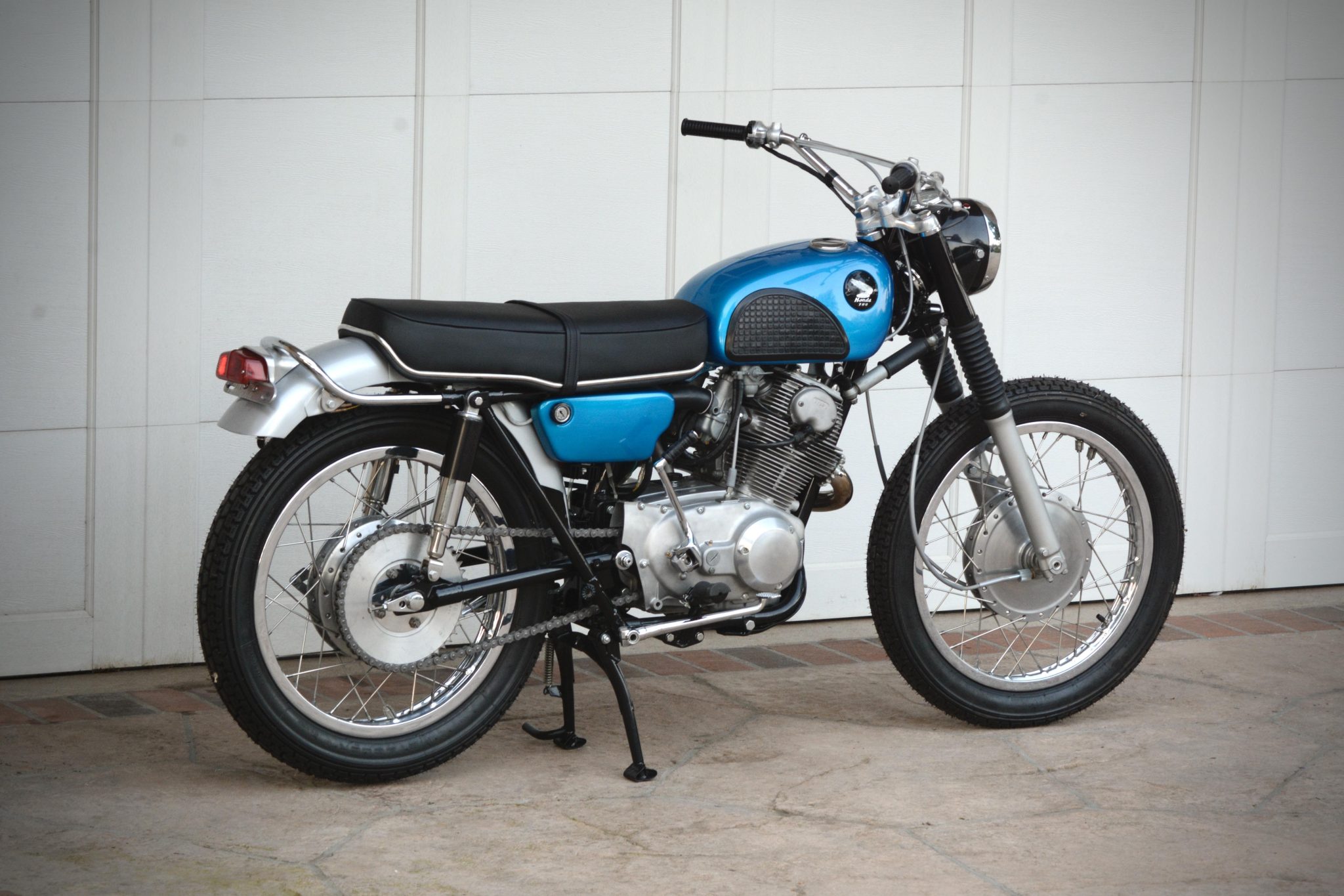 Honda Dream, CB77 Super Hawk, & CL77 Scrambler 