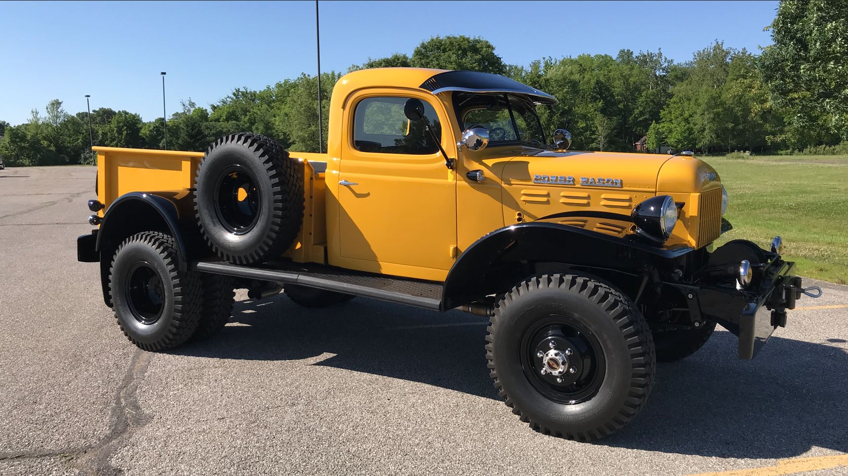 Dodge Power Wagon 