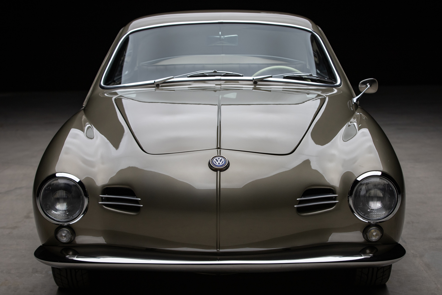 Volkswagen Karmann Ghia 