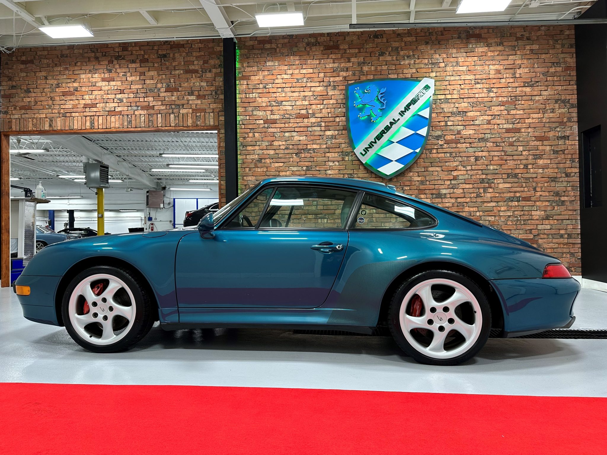 Porsche 993 911 (Non-Turbo/GT2) 