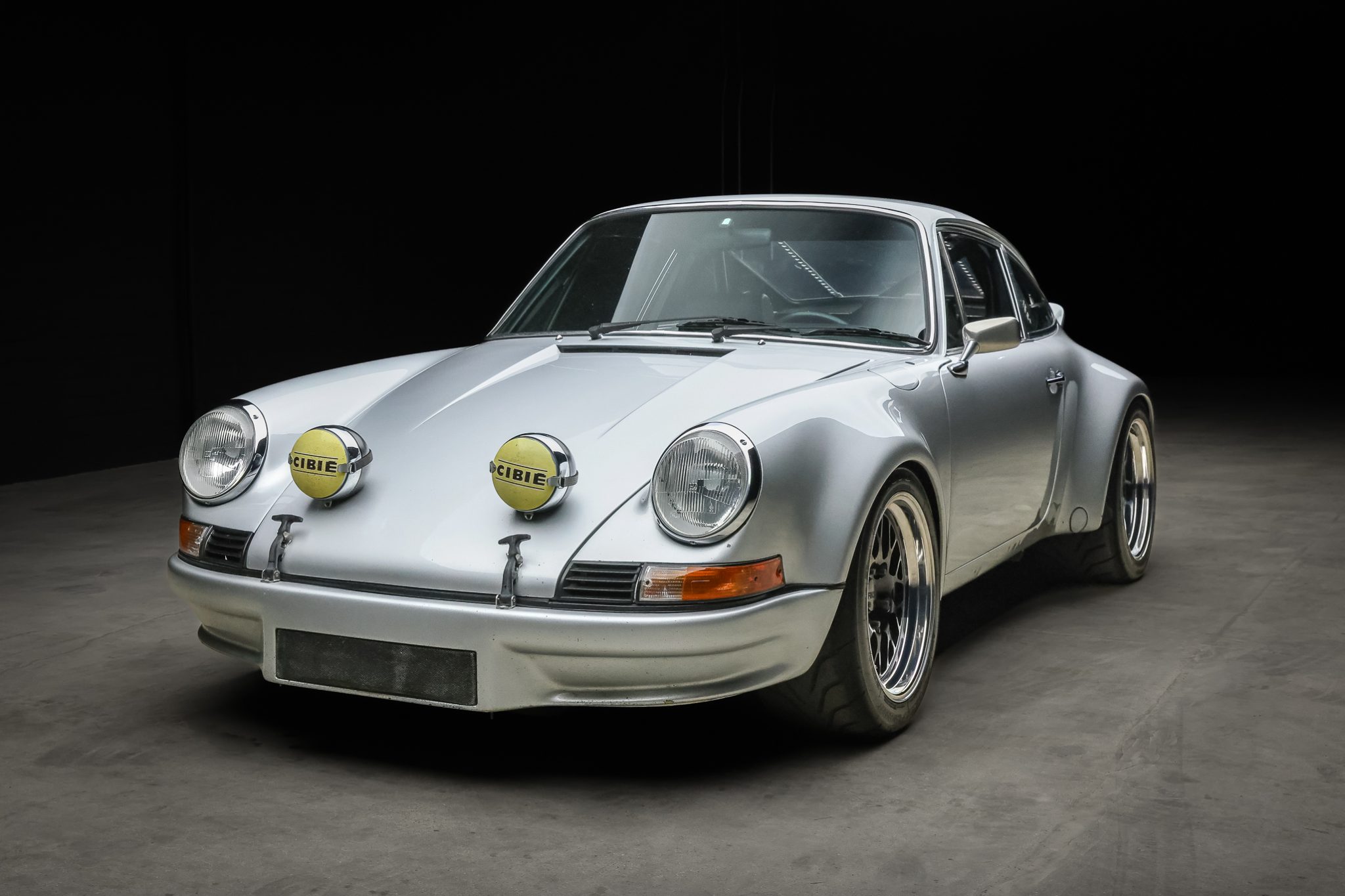 Porsche LWB 911T (1969-1973) 