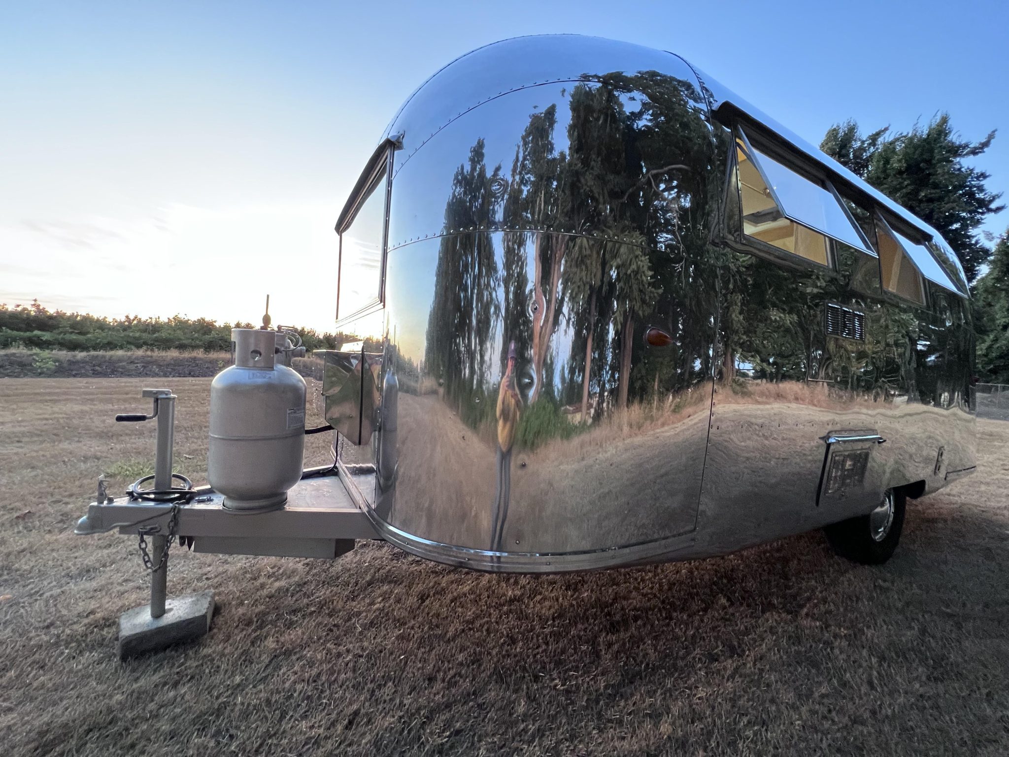 Parts and Automobilia – Trailers 