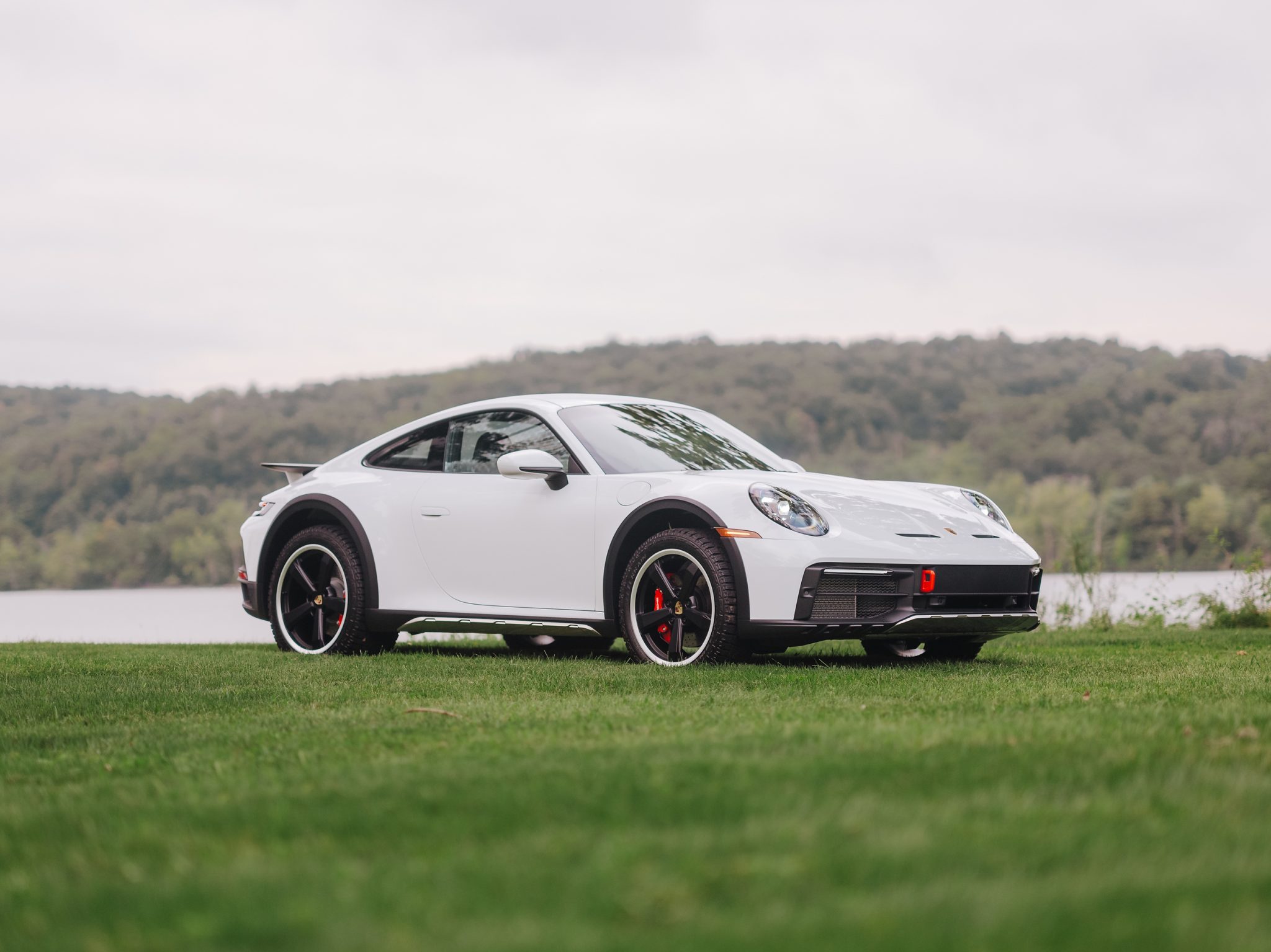 Porsche 992 911 (Non-Turbo/GT2/GT3) 