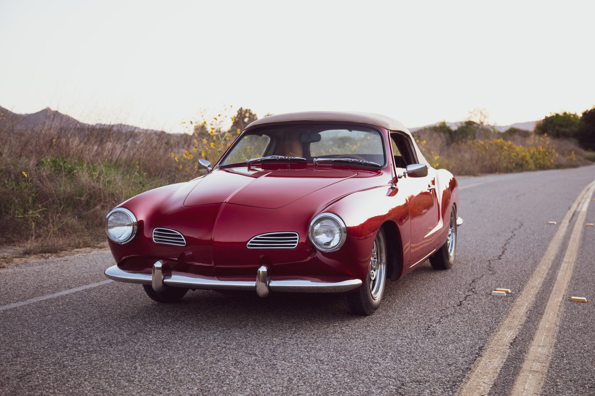 Volkswagen Karmann Ghia 