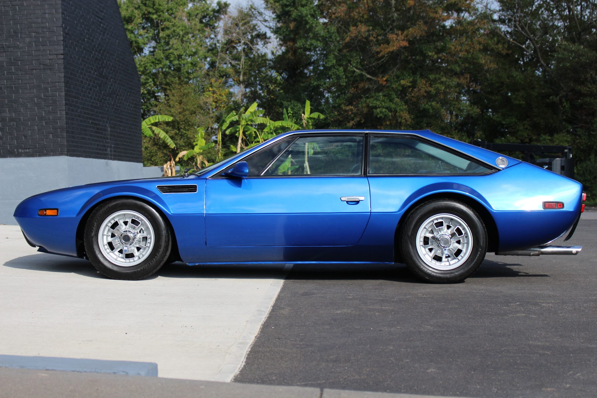 Lamborghini Jarama 