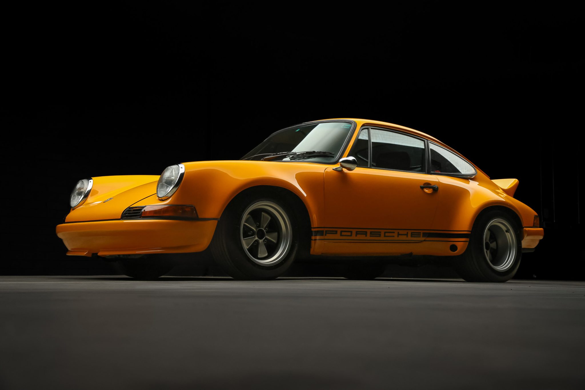 Porsche LWB 911T (1969-1973) 