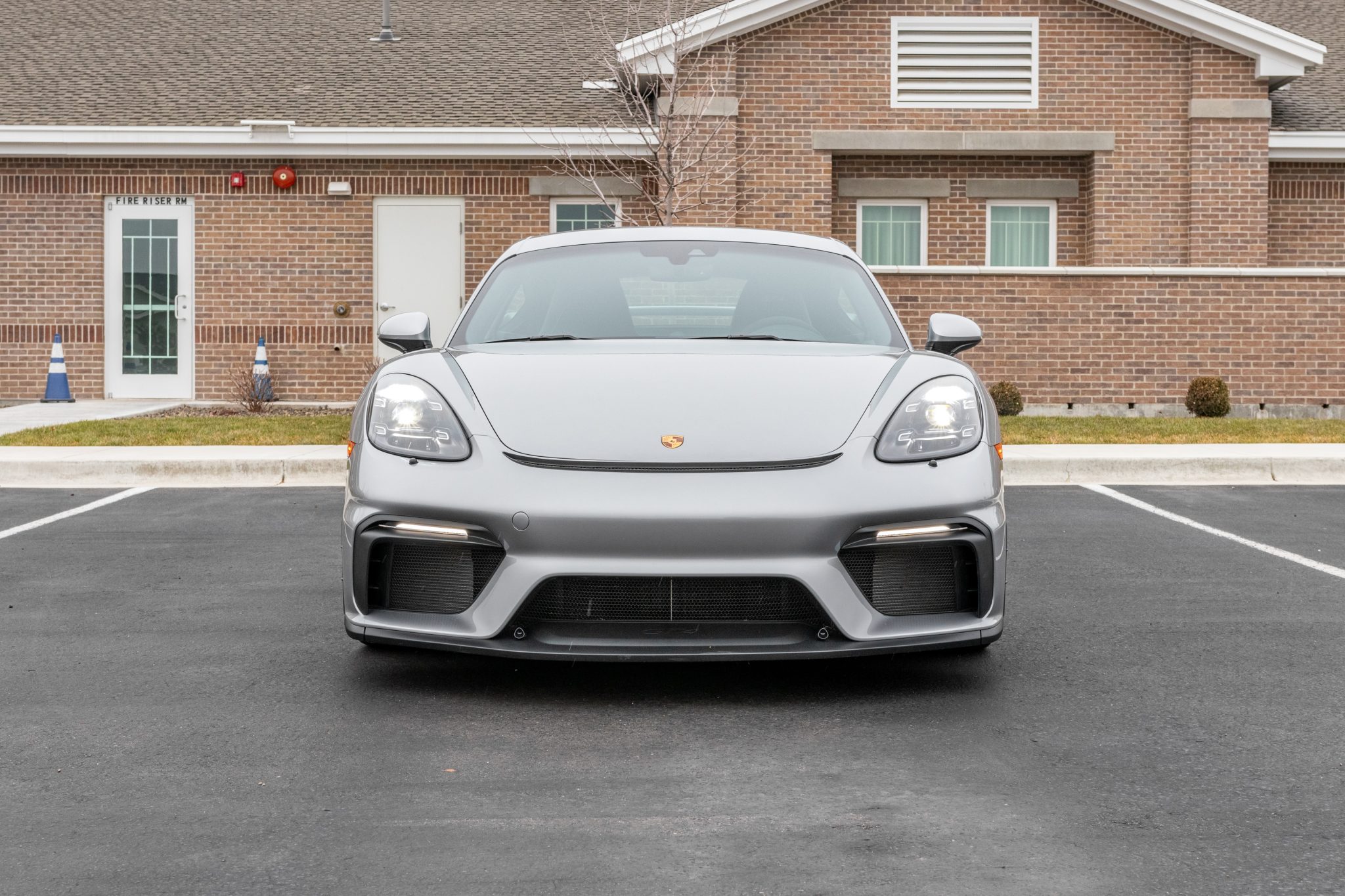Porsche Cayman GT4 