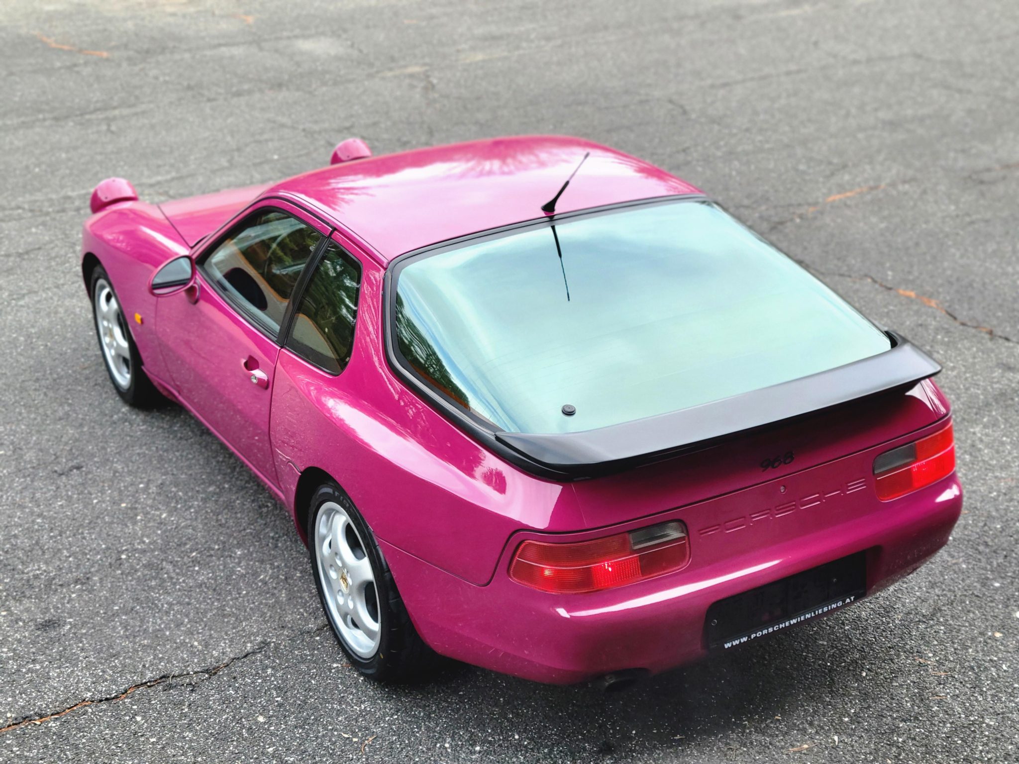 Porsche 968 