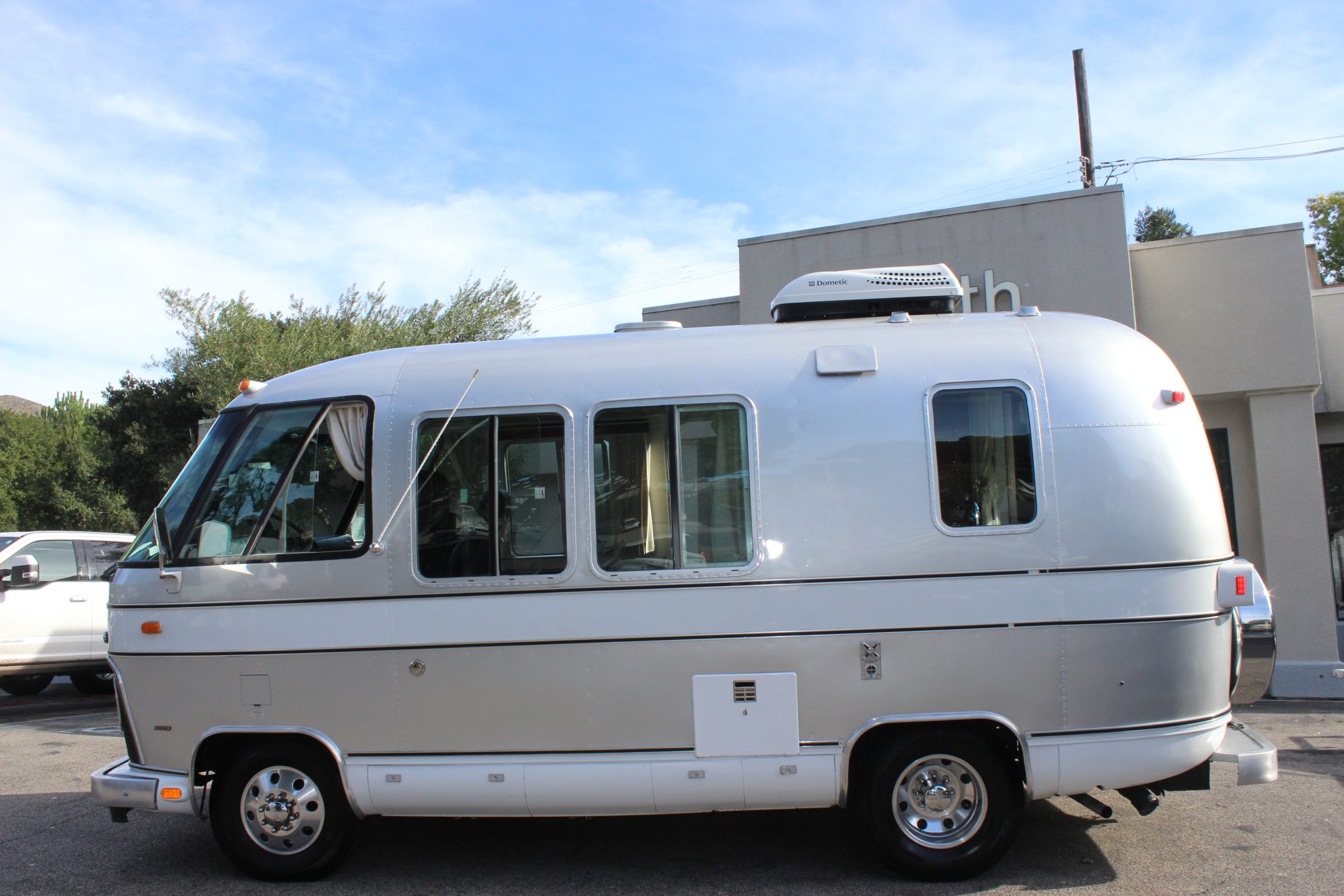 Airstream Motorhome 