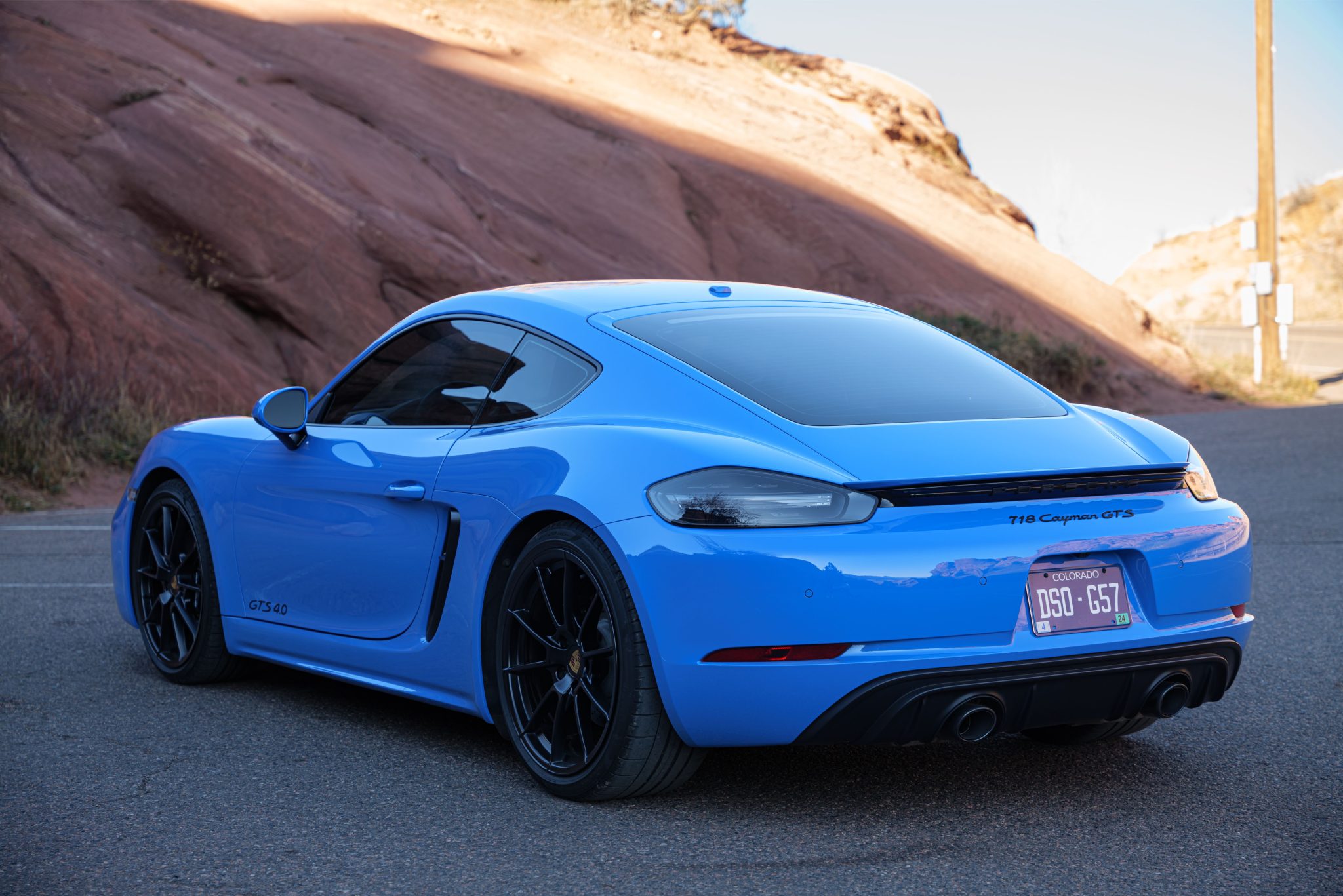Porsche 982 718 Cayman 