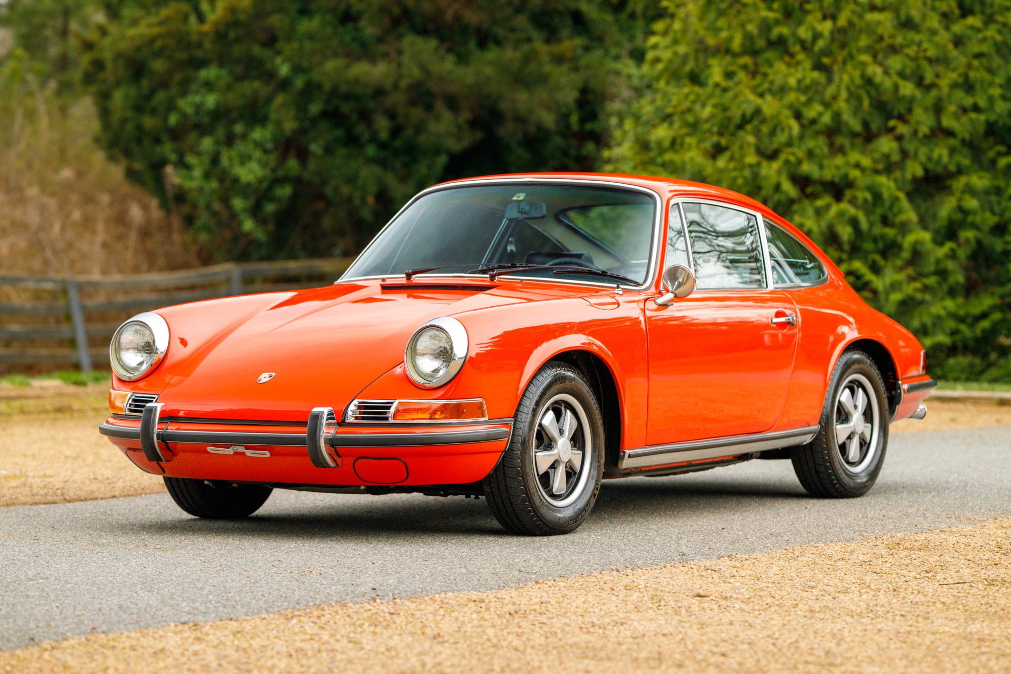 Porsche LWB 911T (1969-1973) 