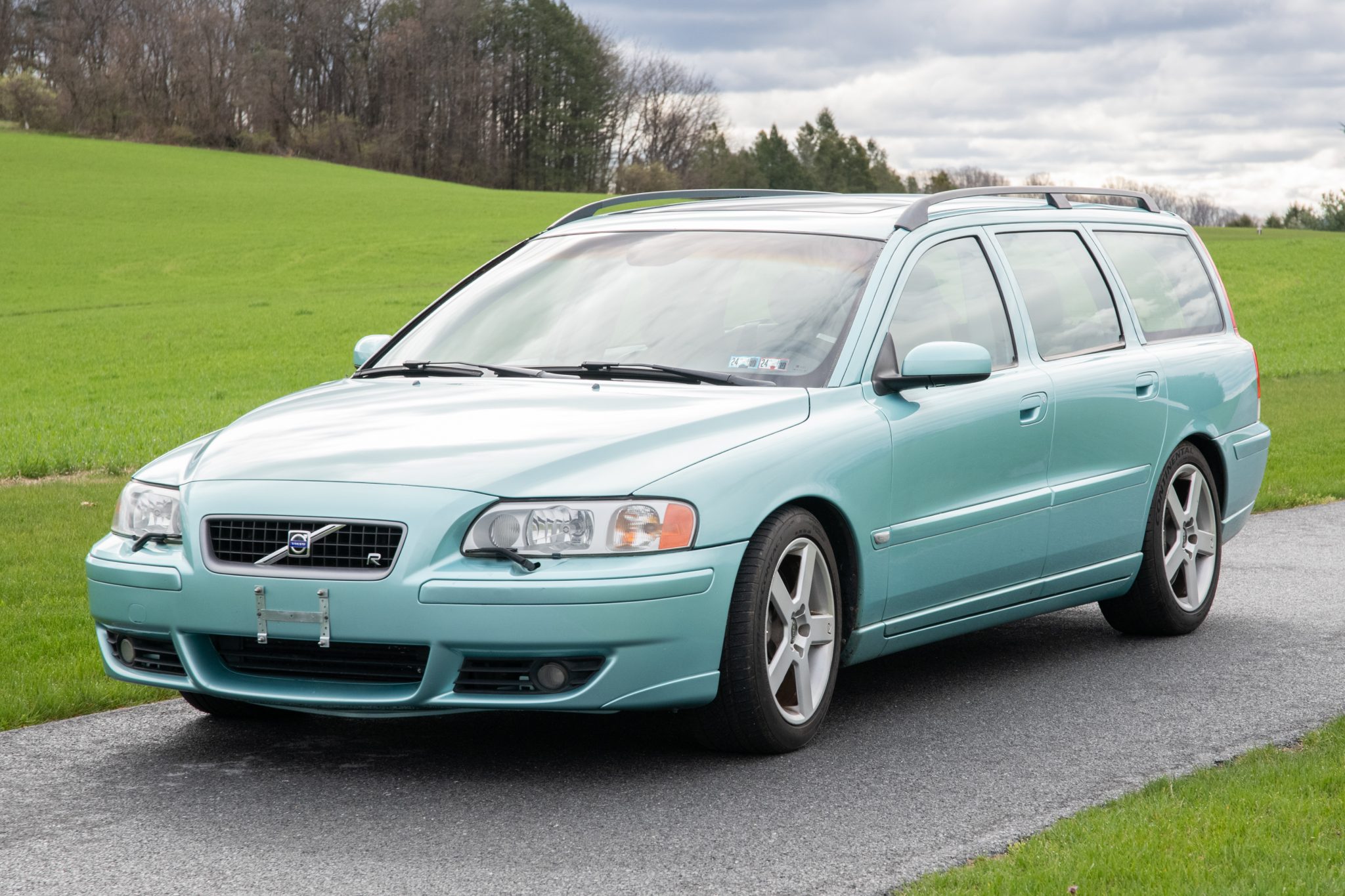 Volvo V70R 
