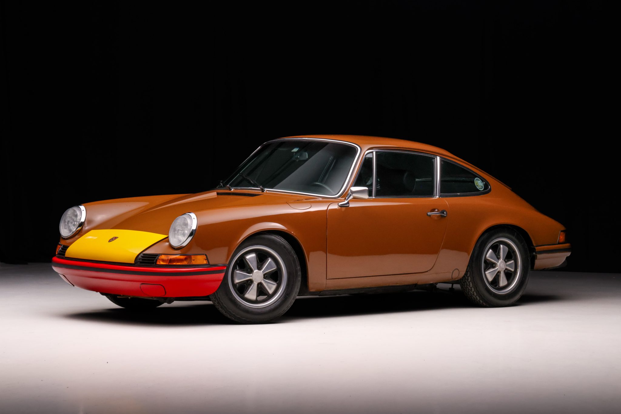 Porsche LWB 911T (1969-1973) 