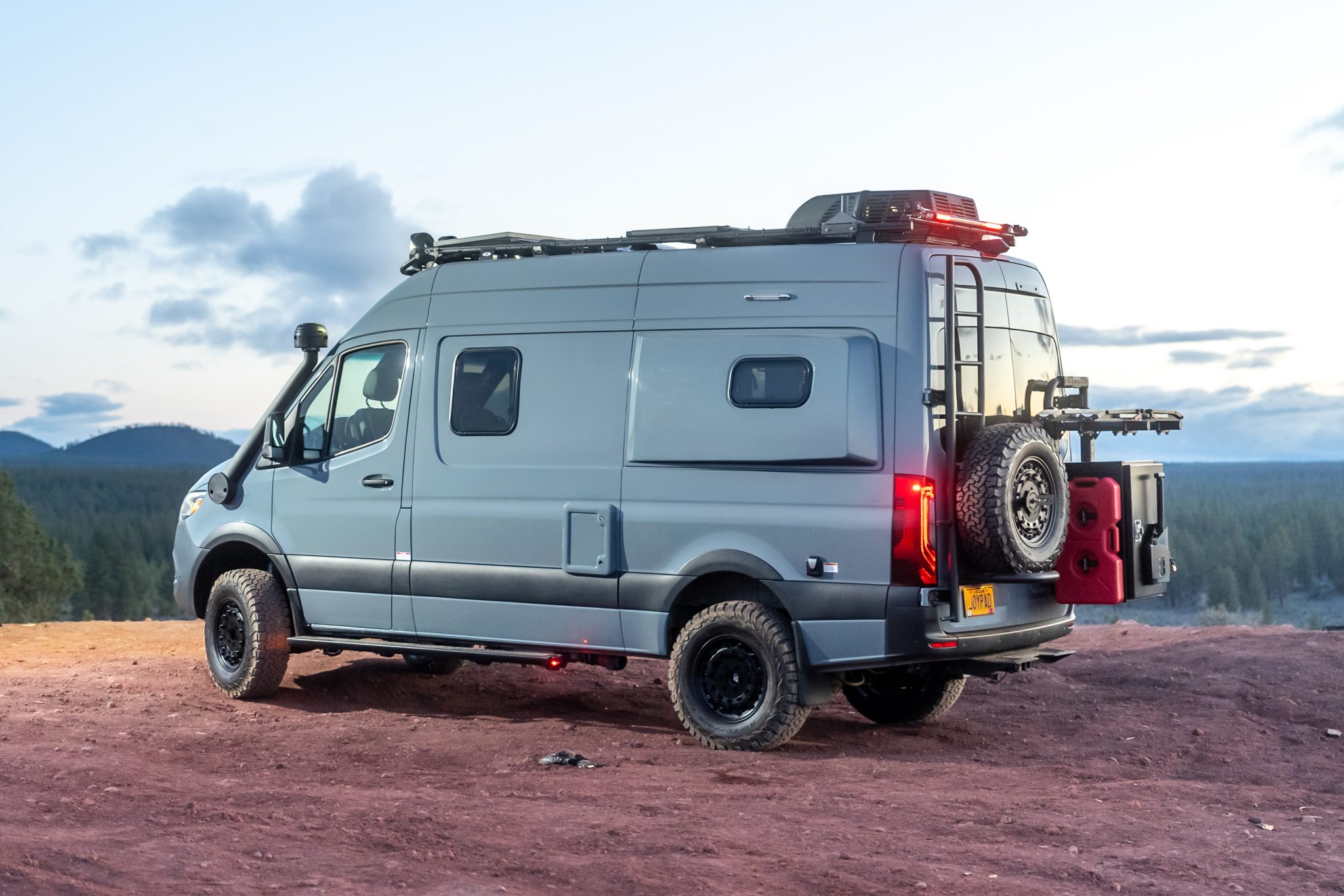 Mercedes-Benz Sprinter 