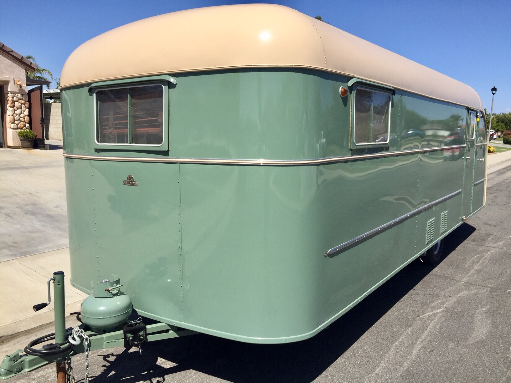 Parts and Automobilia – Trailers 