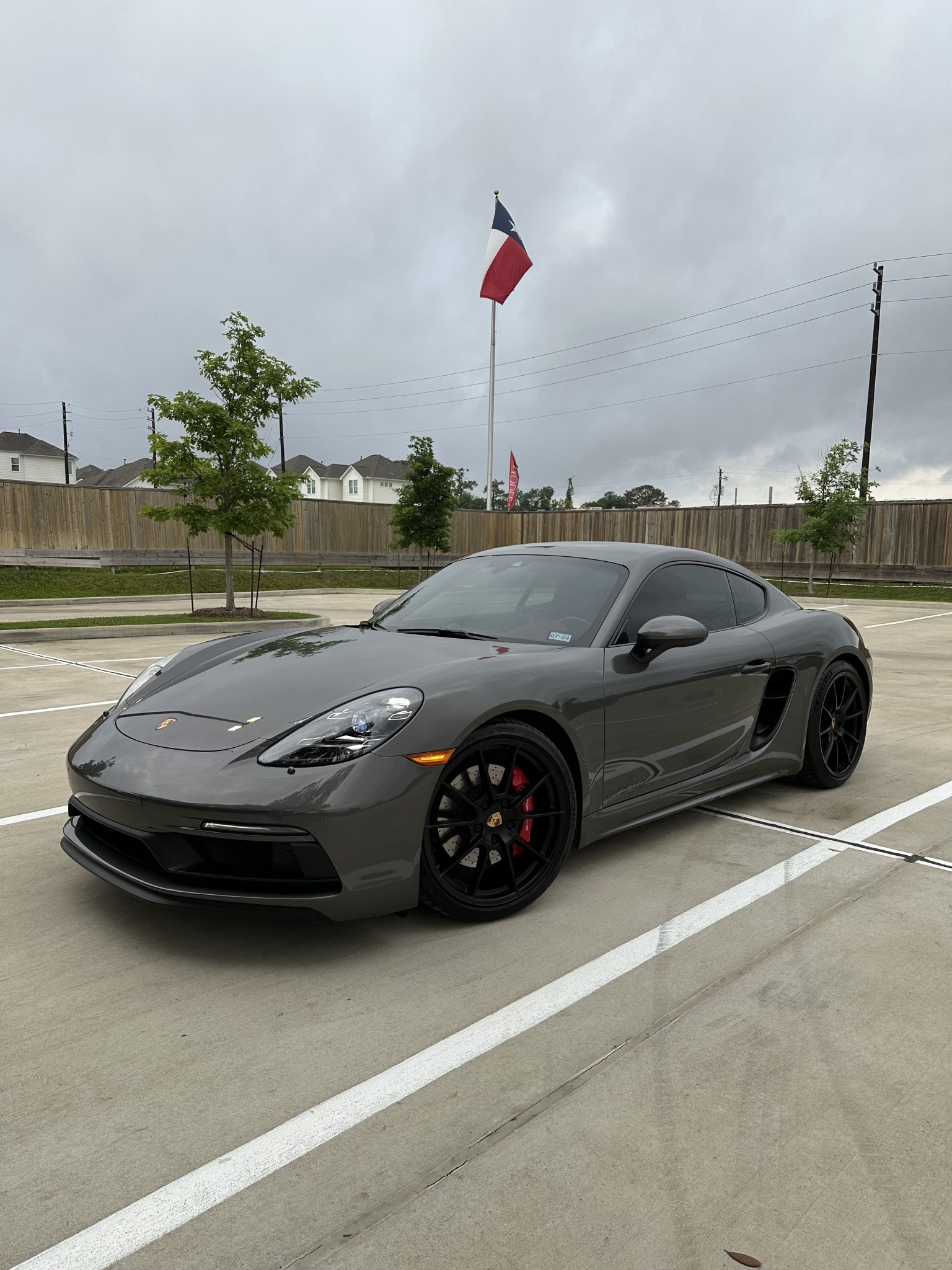Porsche 982 718 Cayman 