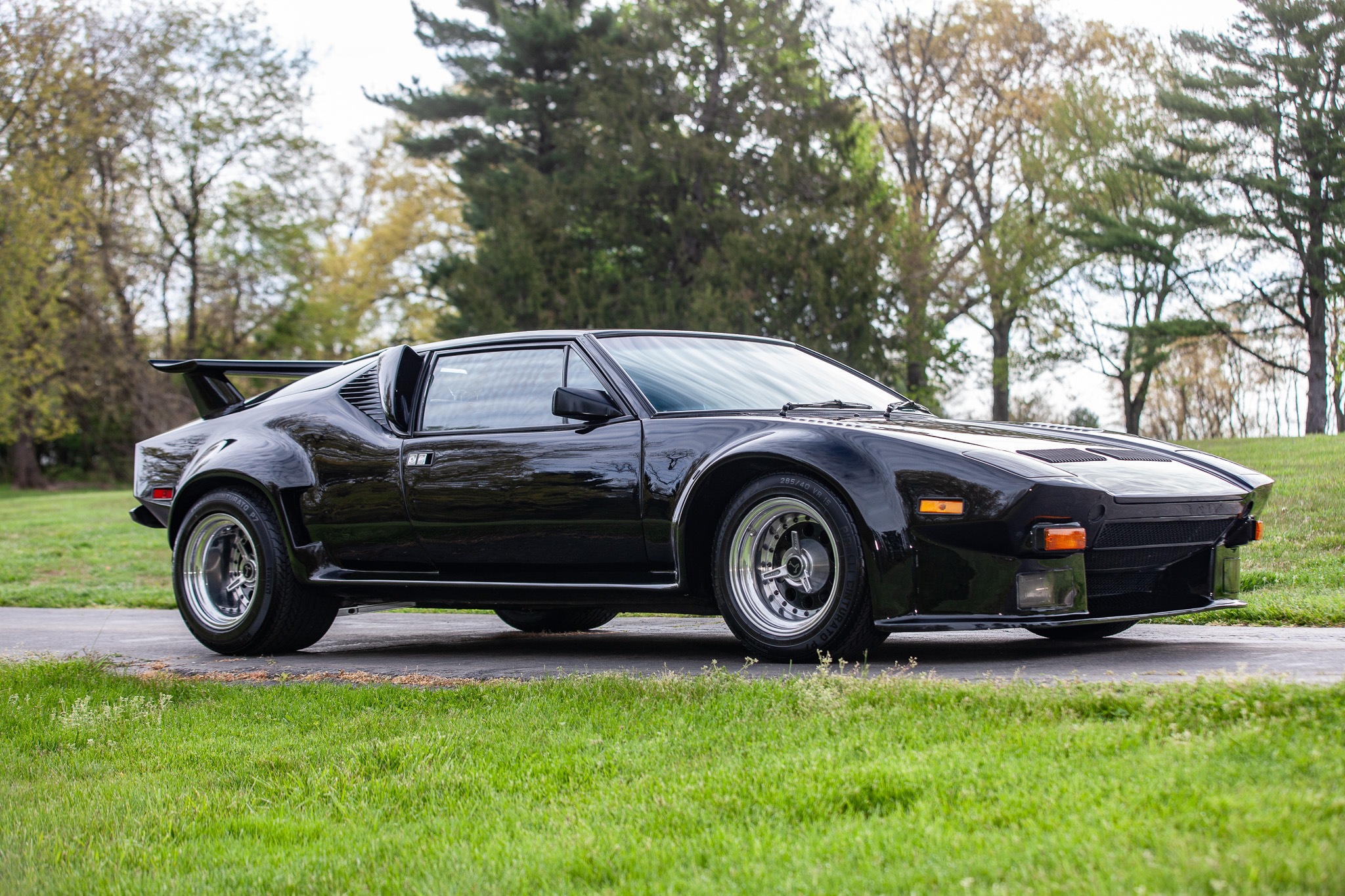 DeTomaso Pantera 
