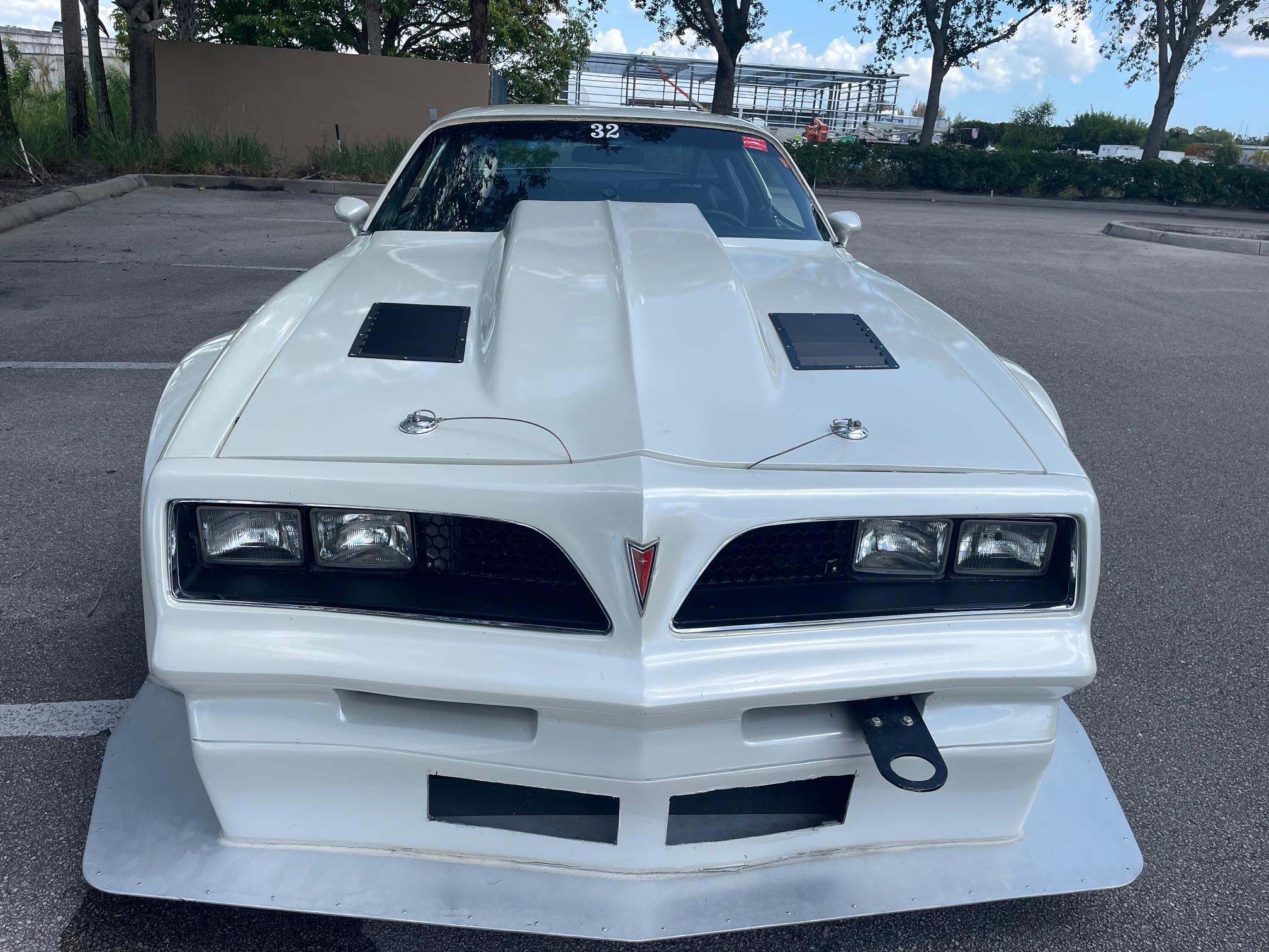 Pontiac Firebird (1970-1981) 