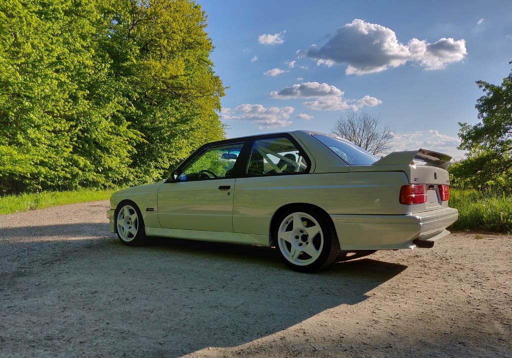 BMW M3 e30