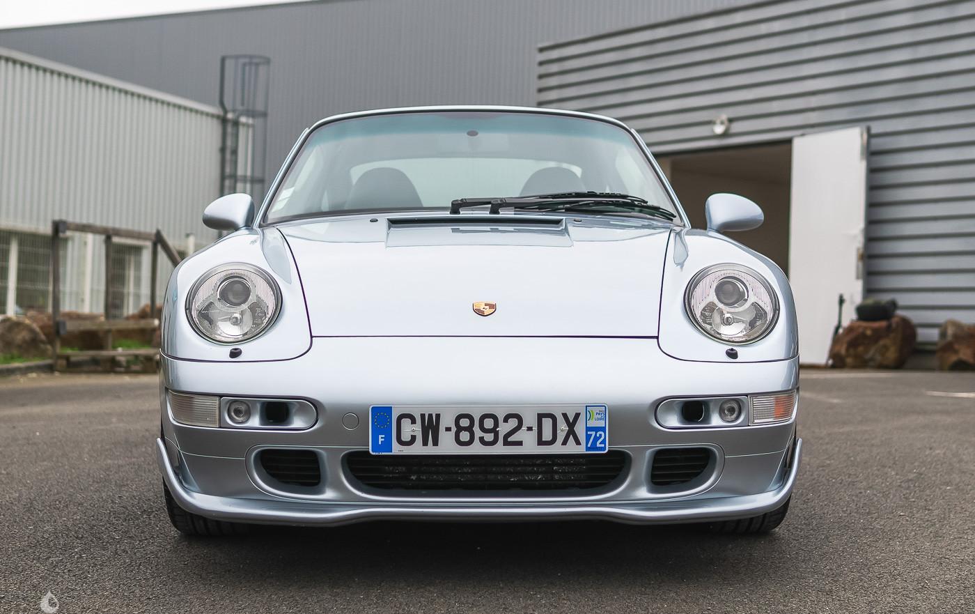 Porsche 911 type 993