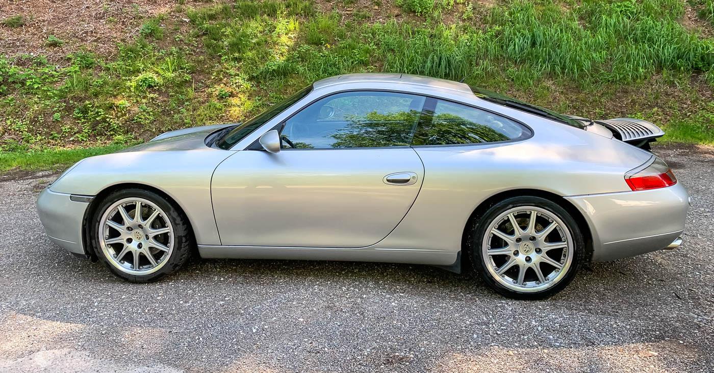 Porsche 911 type 996