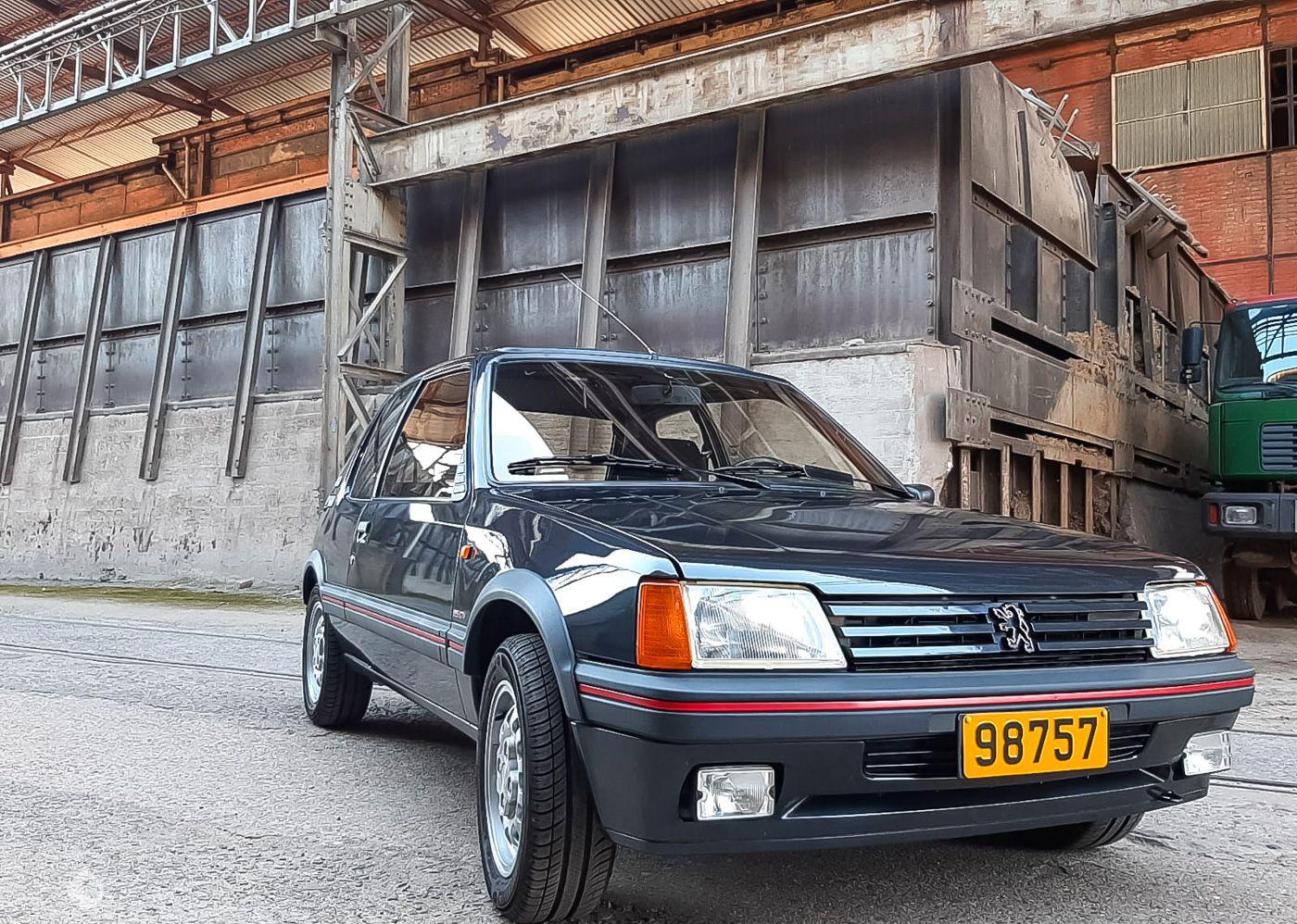 Peugeot 205 GTI