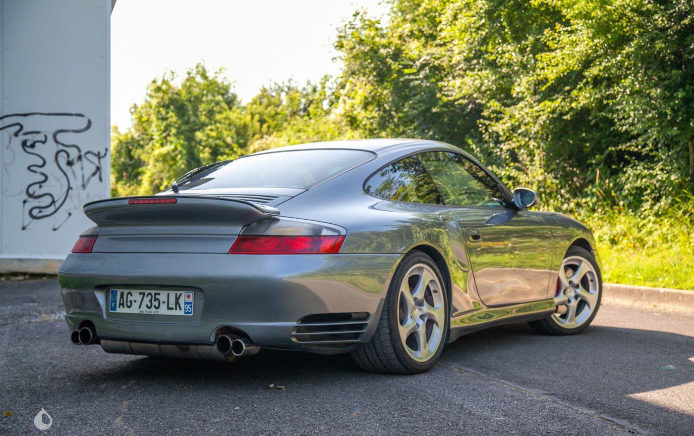 Porsche 911 type 996
