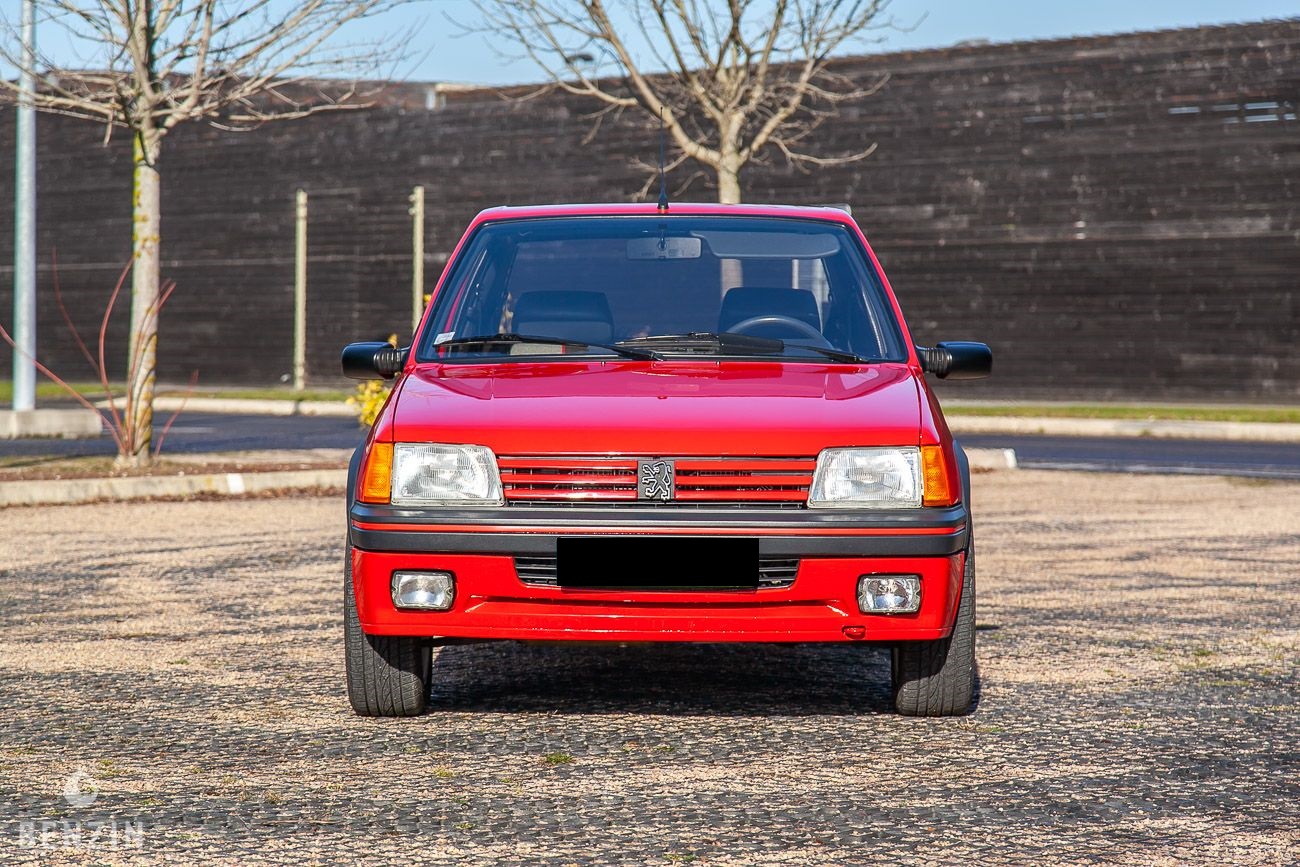 Peugeot 205 GTI