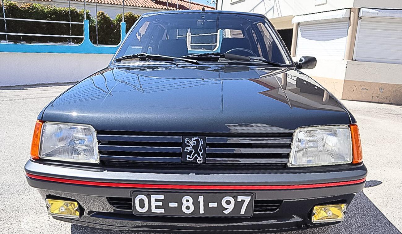 Peugeot 205 GTI