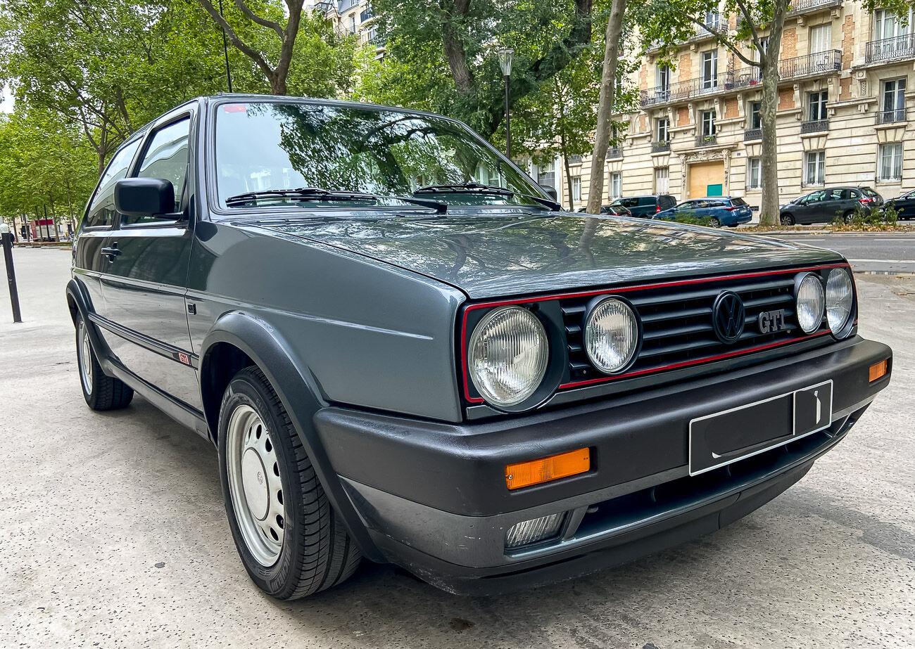 Volkswagen Golf 2