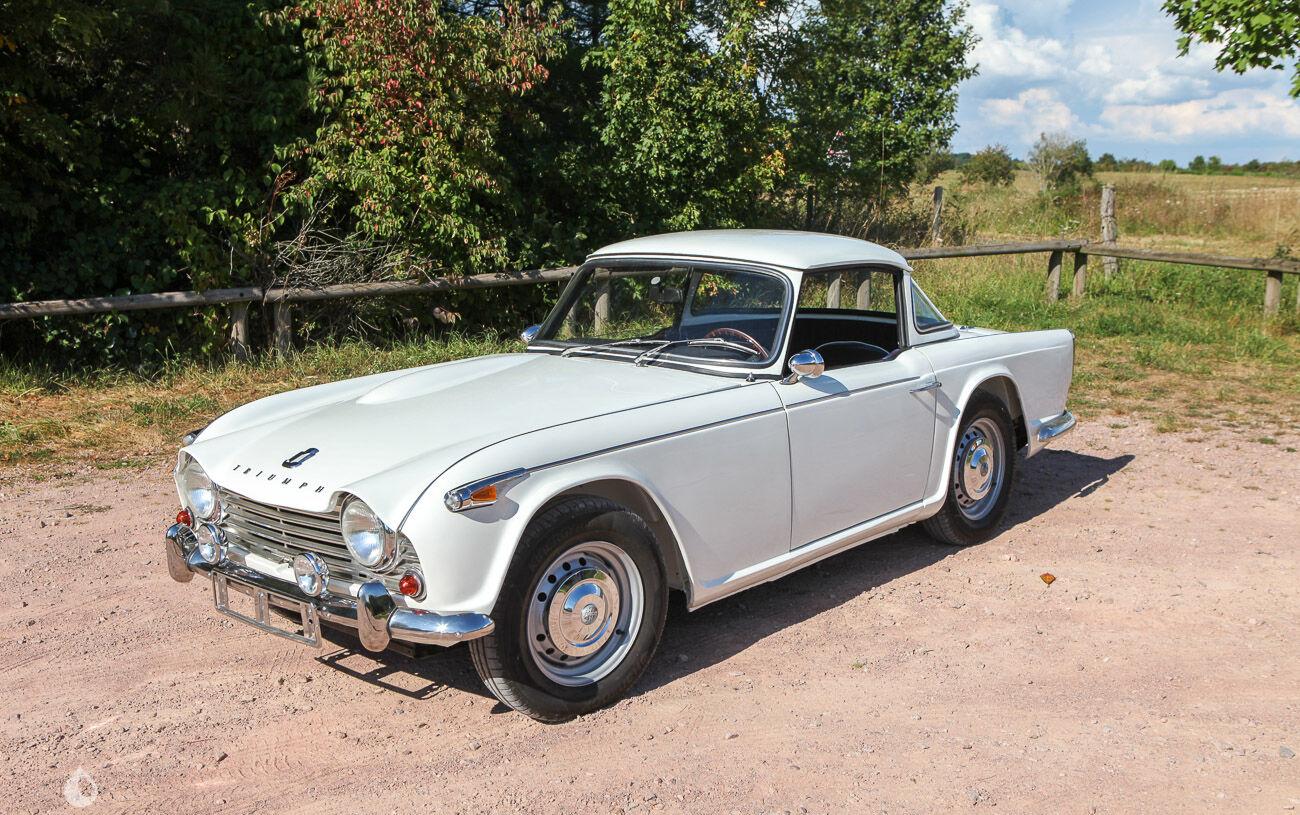 Triumph TR4