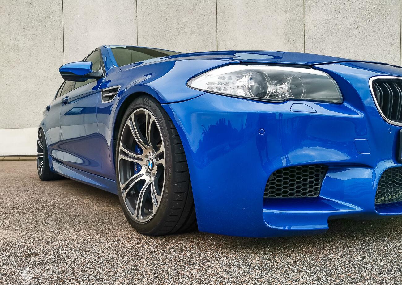 BMW M5 F10